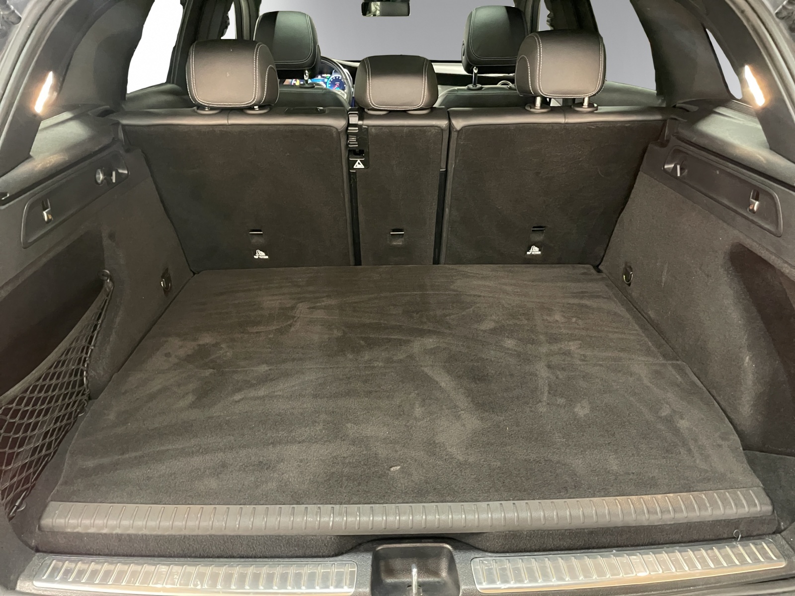 Image MERCEDES-BENZ GLC-300 GLC 300 e AMG Line 4Matic