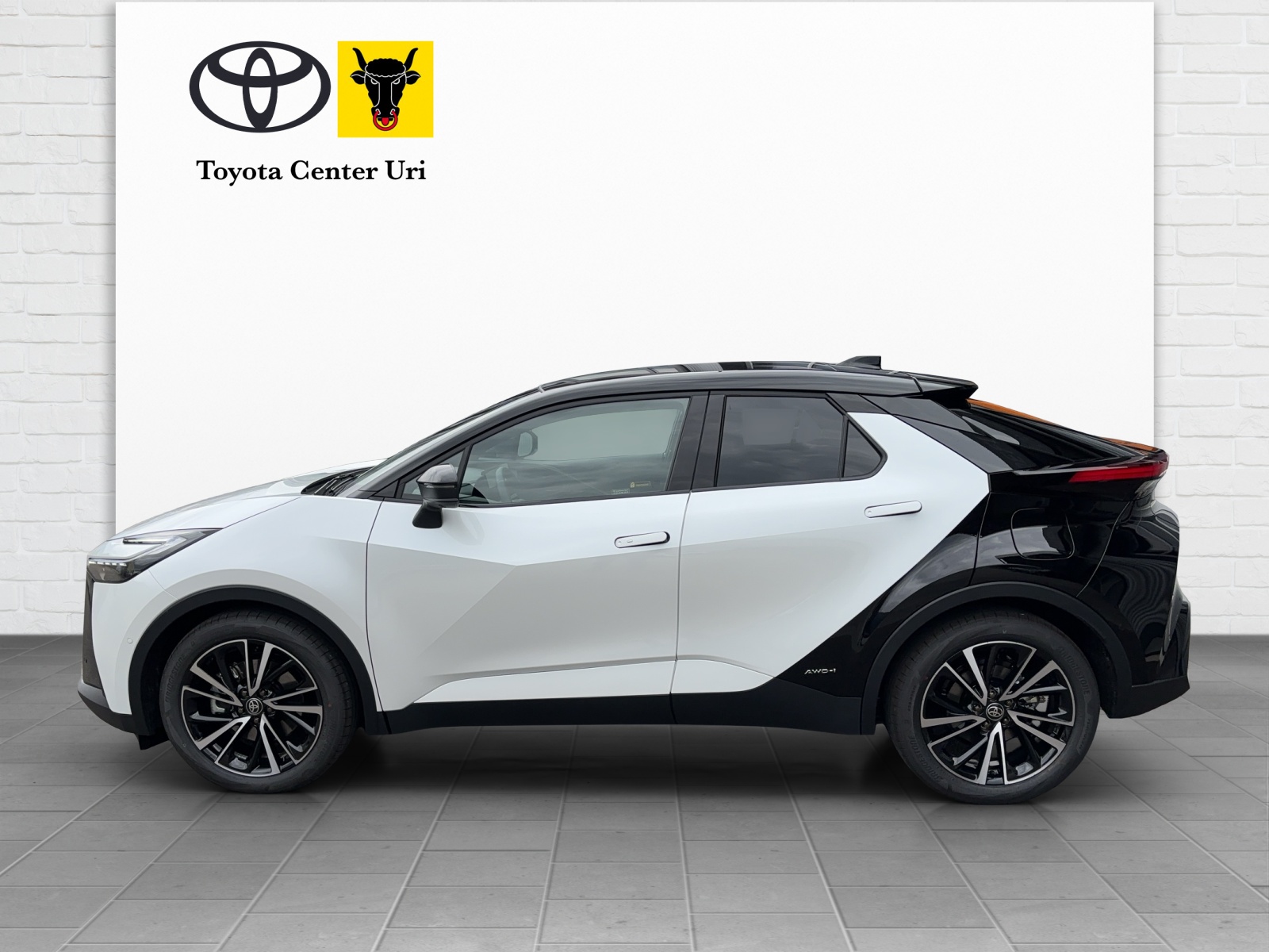 TOYOTA C-HR 2.0 Hybrid Style 4WD Premiere-showroom-element-1