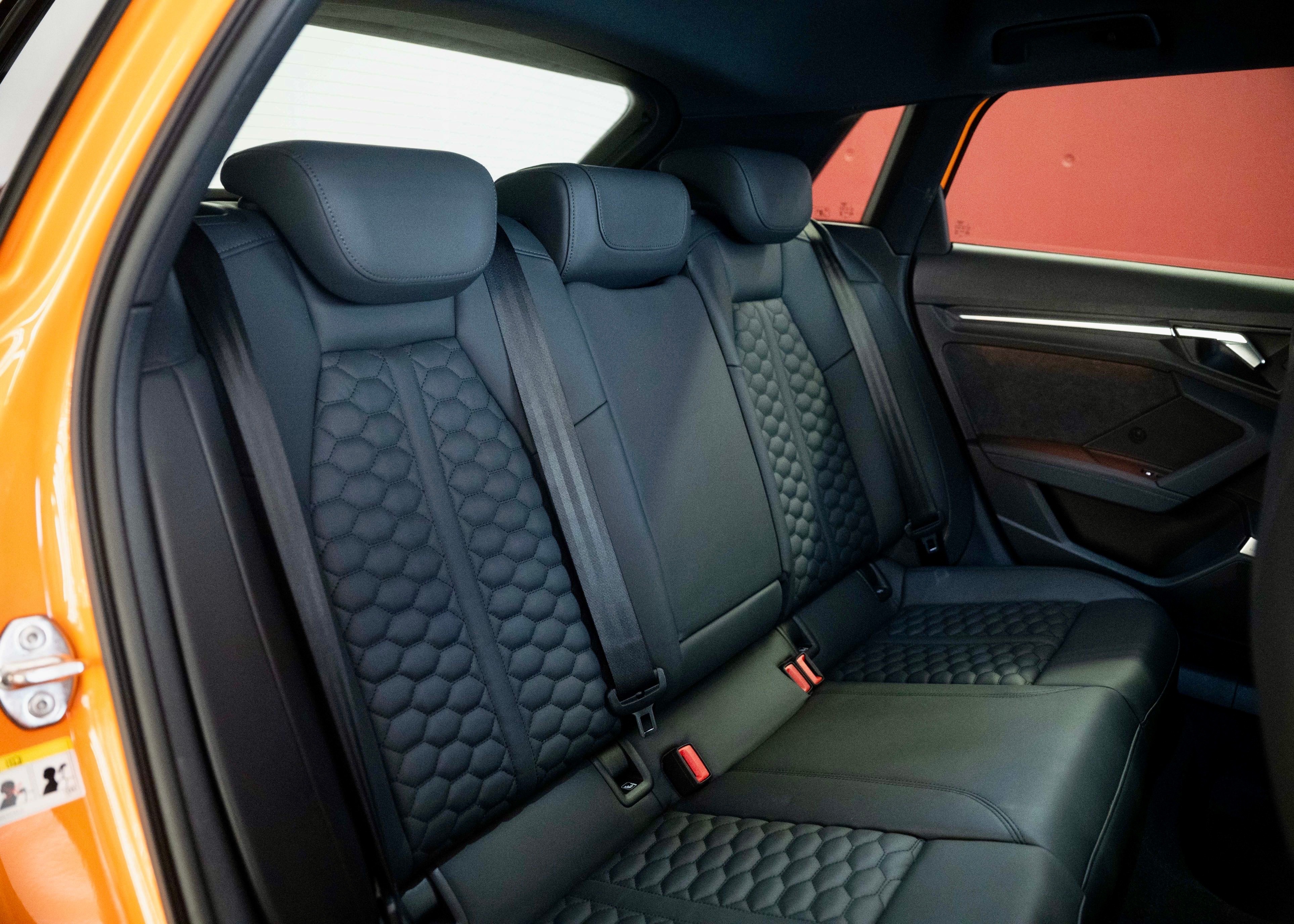 Image AUDI RS3 RS3-R ABT Sportback 2.5 TSI quattro S-tronic (Swiss car, perfect condition, 500hp, 1 of 200)