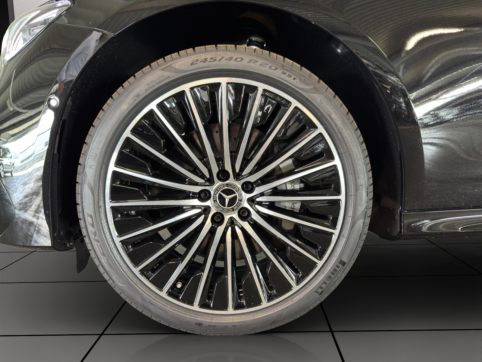 Image MERCEDES-BENZ E-220 E 220 d T 4Matic 9G-Tronic