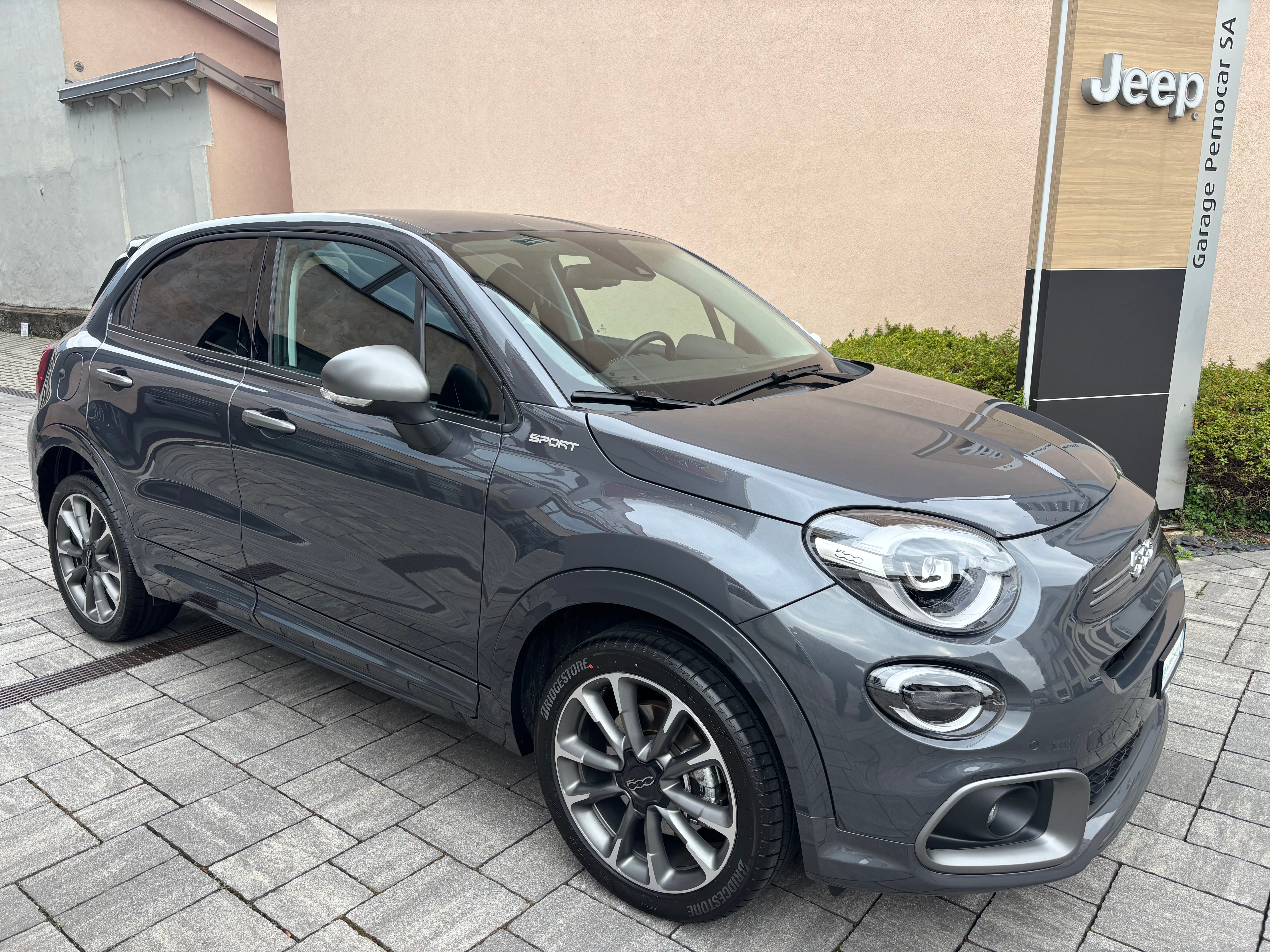 FIAT 500X 1.5 Hybrid Sport (SUV / Geländewagen) Fiat FIAT 500X 1.5 Hybrid Sport (SUV / Geländewagen)