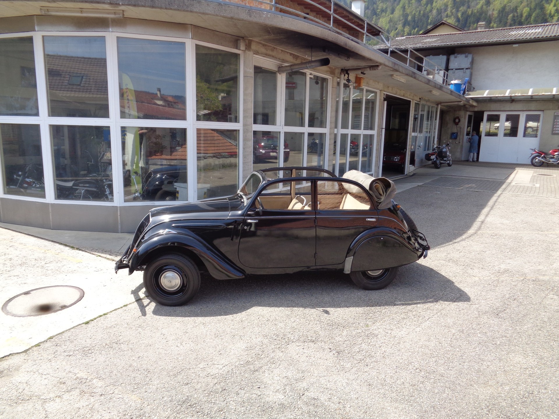PEUGEOT 202 Découvrable-image-9