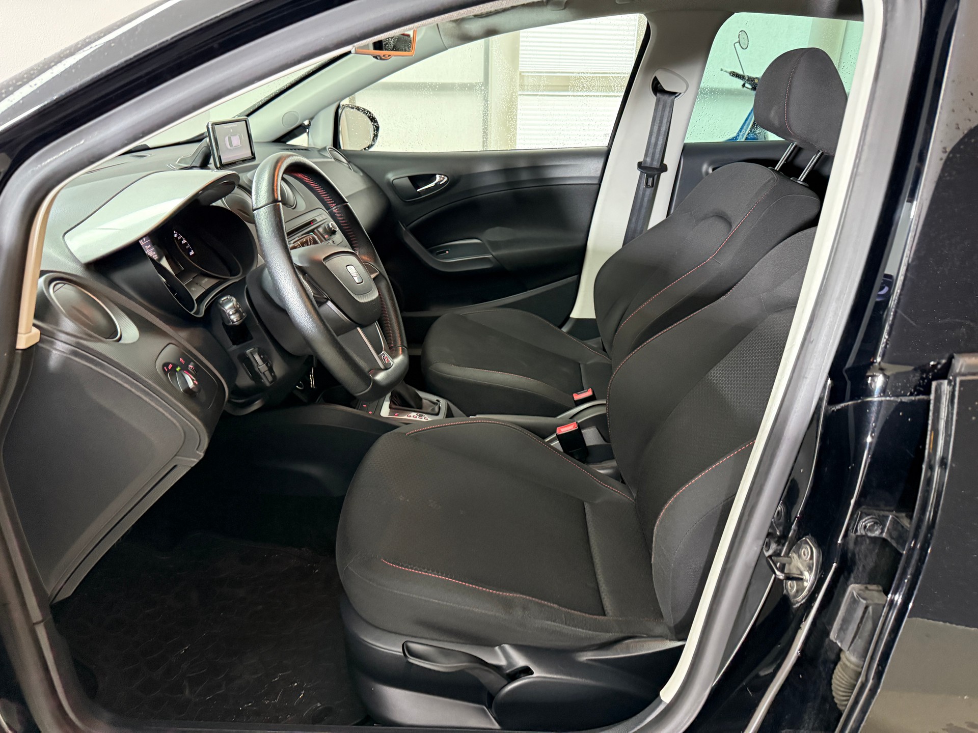 SEAT Ibiza ST 1.2 TSI FR DSG-showroom-element-3
