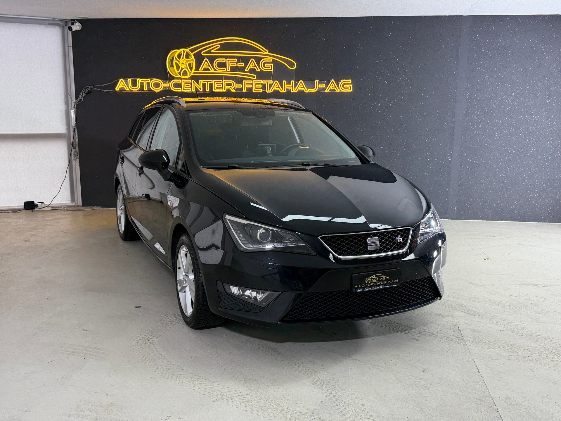 SEAT Ibiza ST 1.2 TSI FR DSG-showroom-element-2