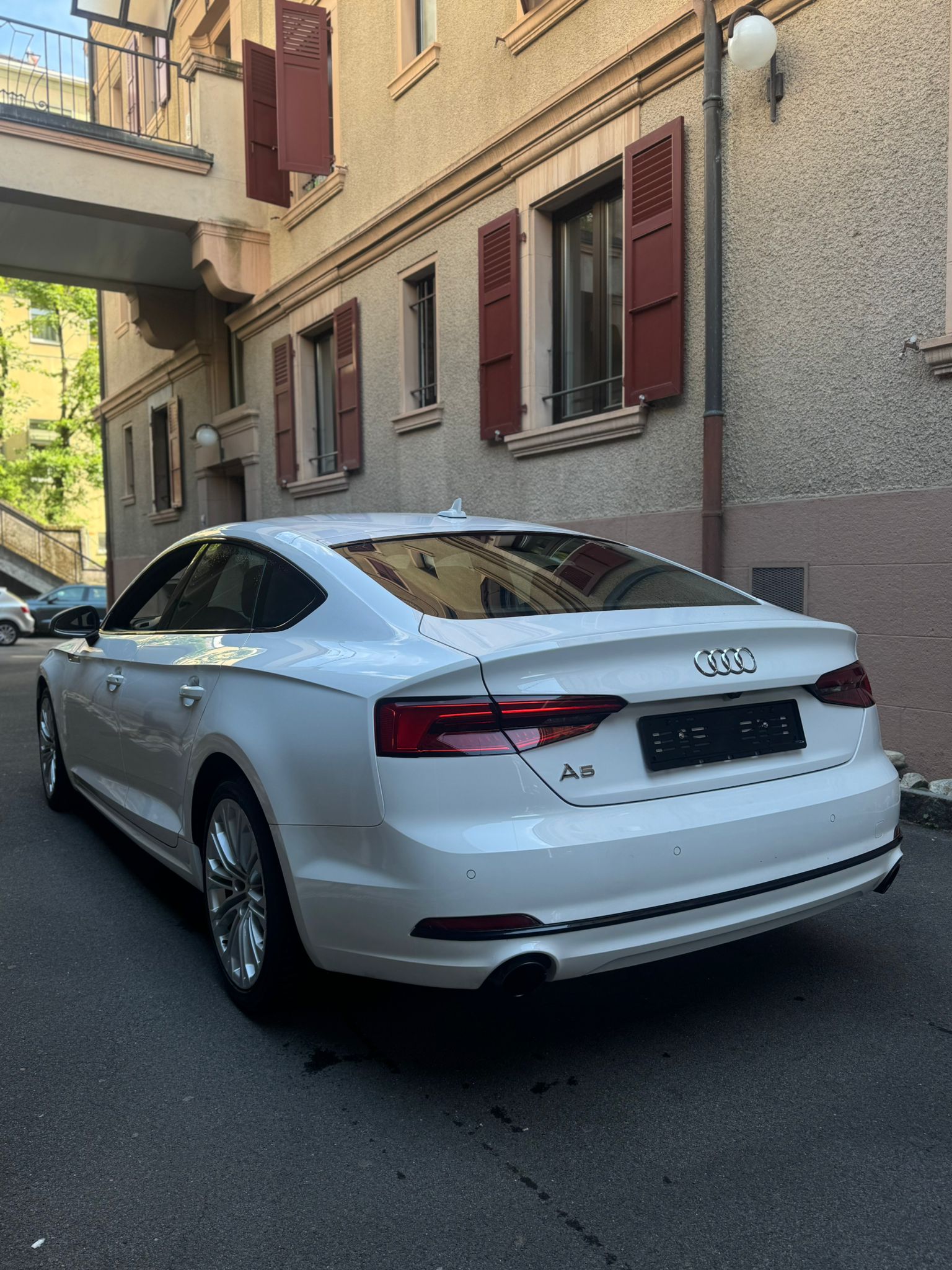 AUDI A5 Sportback 2.0 TFSI Sport S-tronic-image-4