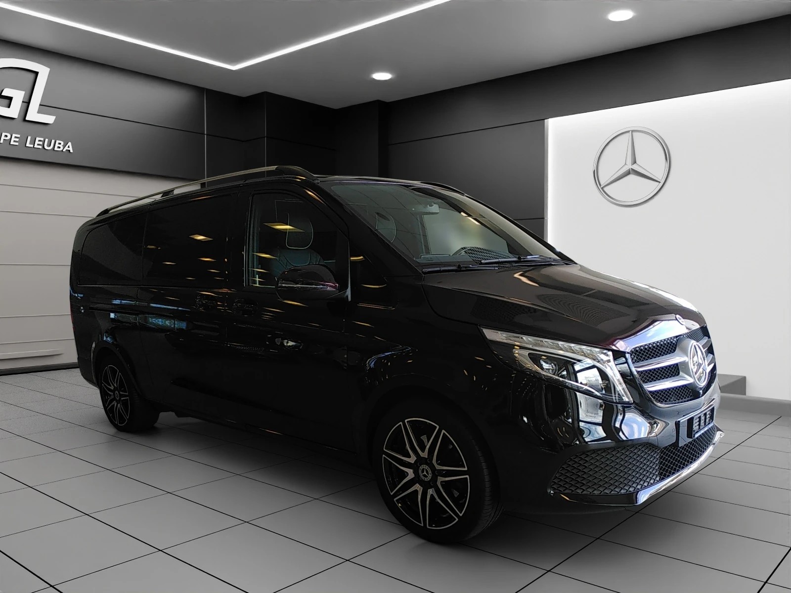 Image MERCEDES-BENZ V-300 V 300 d extralang 4Matic 9G-Tronic