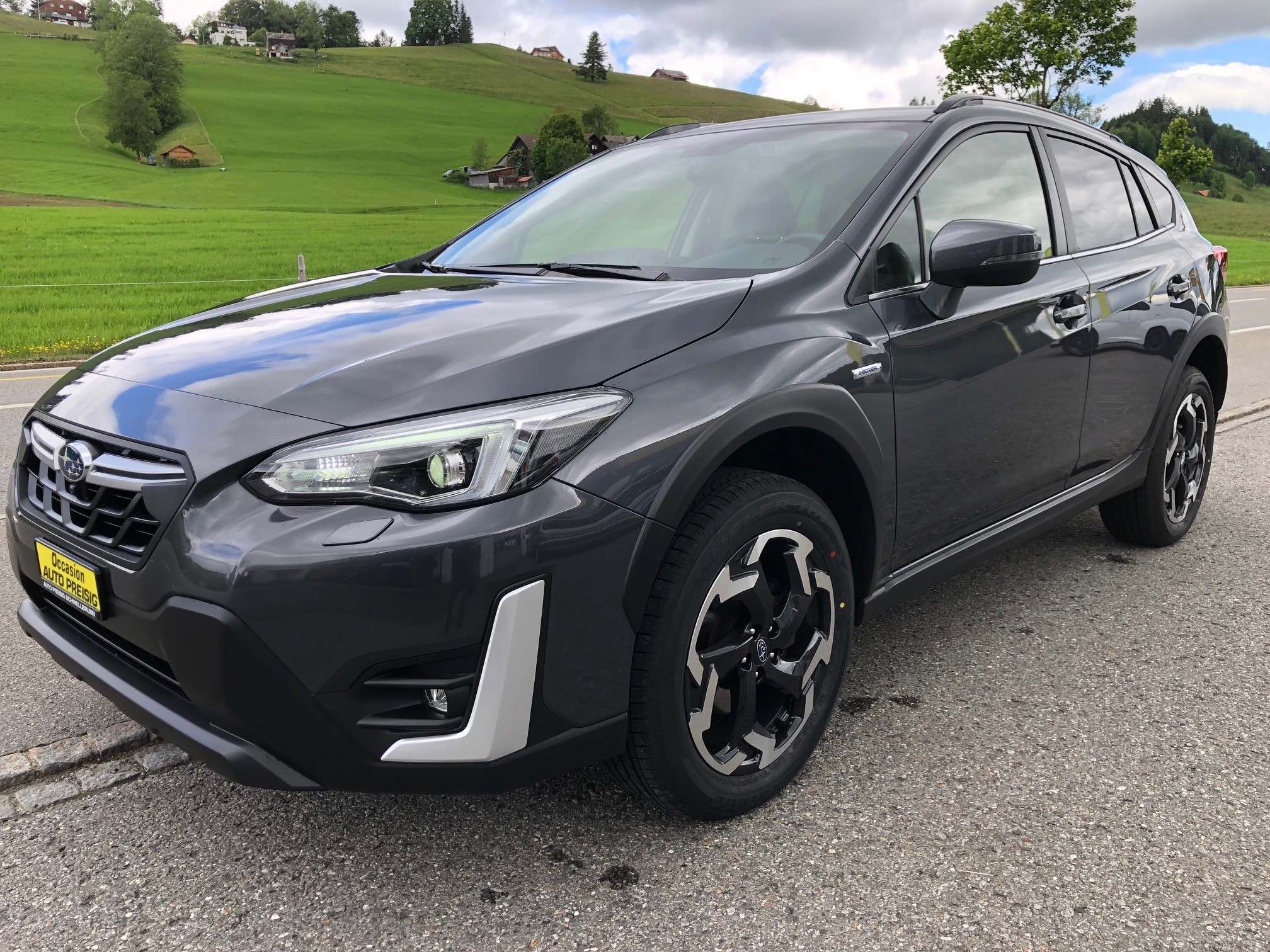 SUBARU XV 2.0 e-Boxer Swiss Plus (SUV / Gelndewagen)