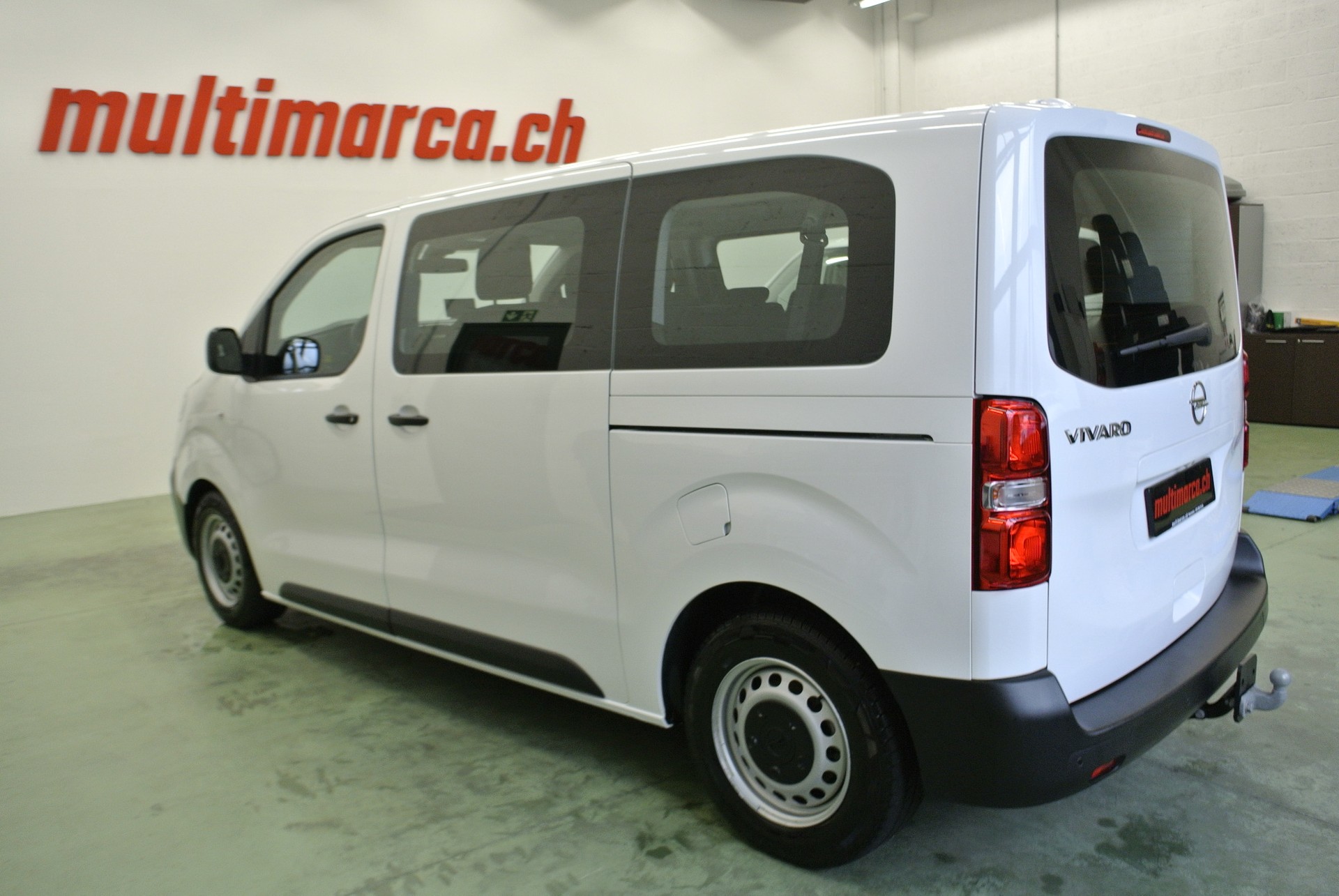 OPEL Vivaro Combi 2.0 CDTI Essentia s/s M-image-8