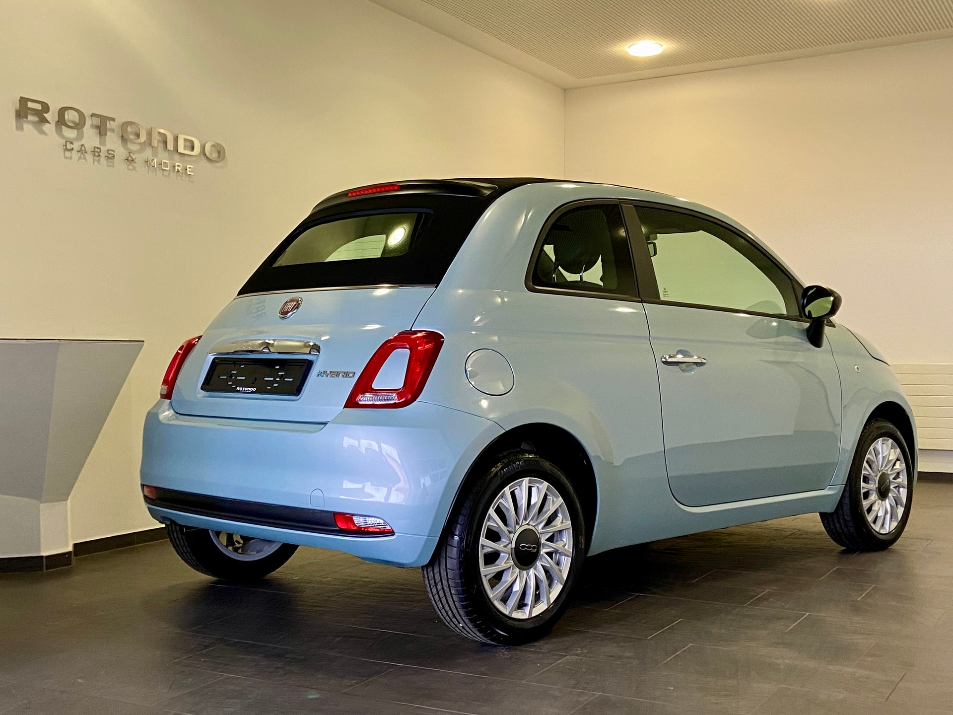 FIAT 500C 1.0 N3 MildHybrid Vita-showroom-element-1