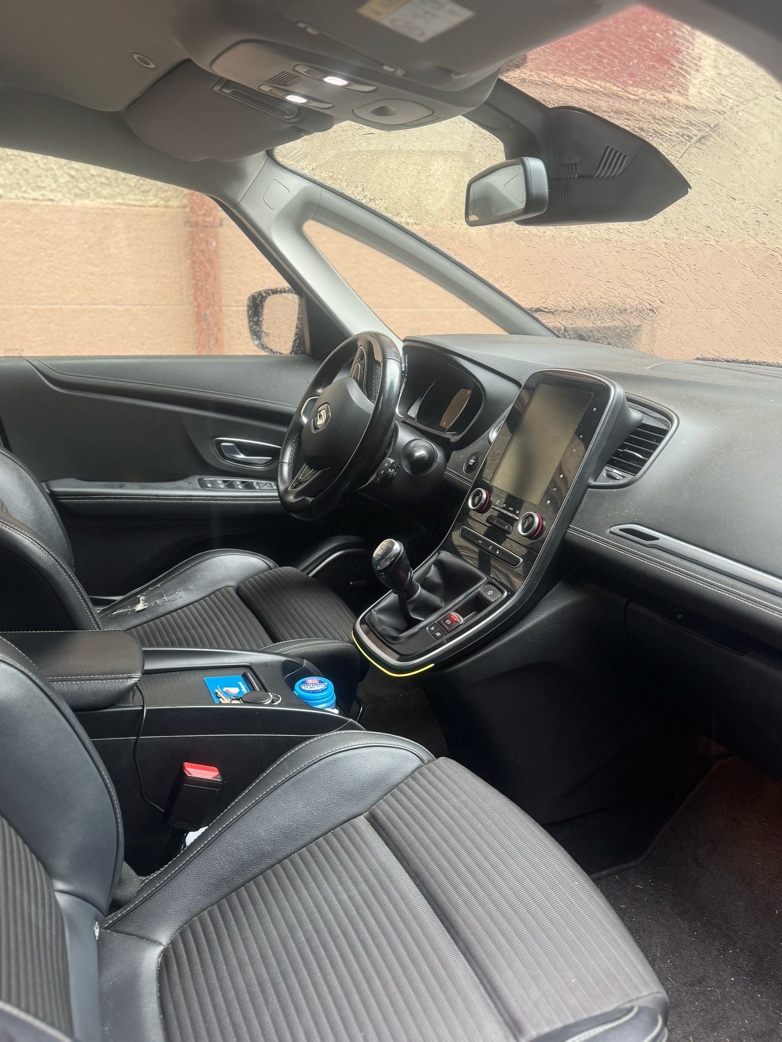 RENAULT Grand Scénic 1.2 16V Turbo Zen-image-3