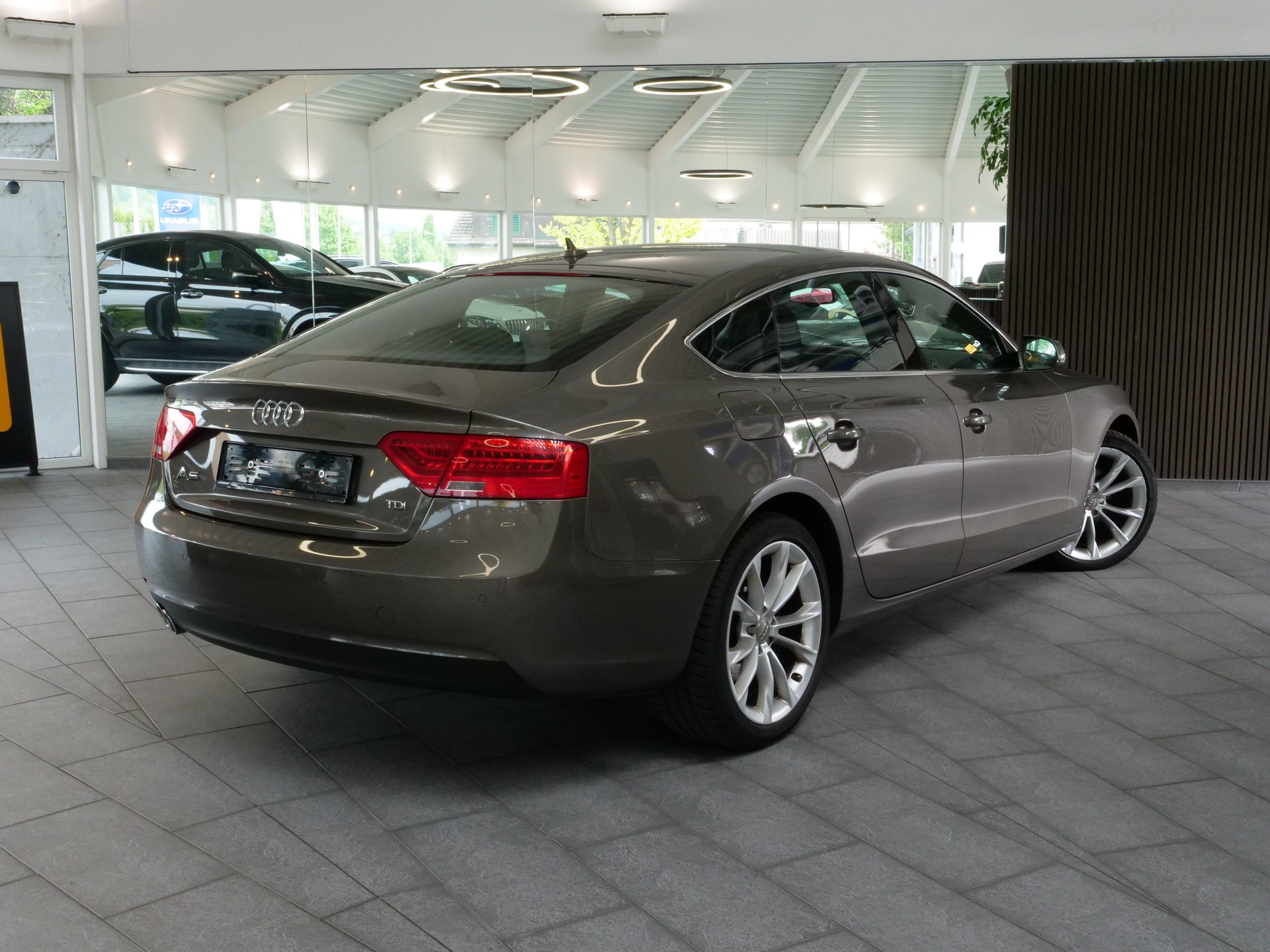 AUDI A5 Sportback 2.0 TDI multitronic-showroom-element-3