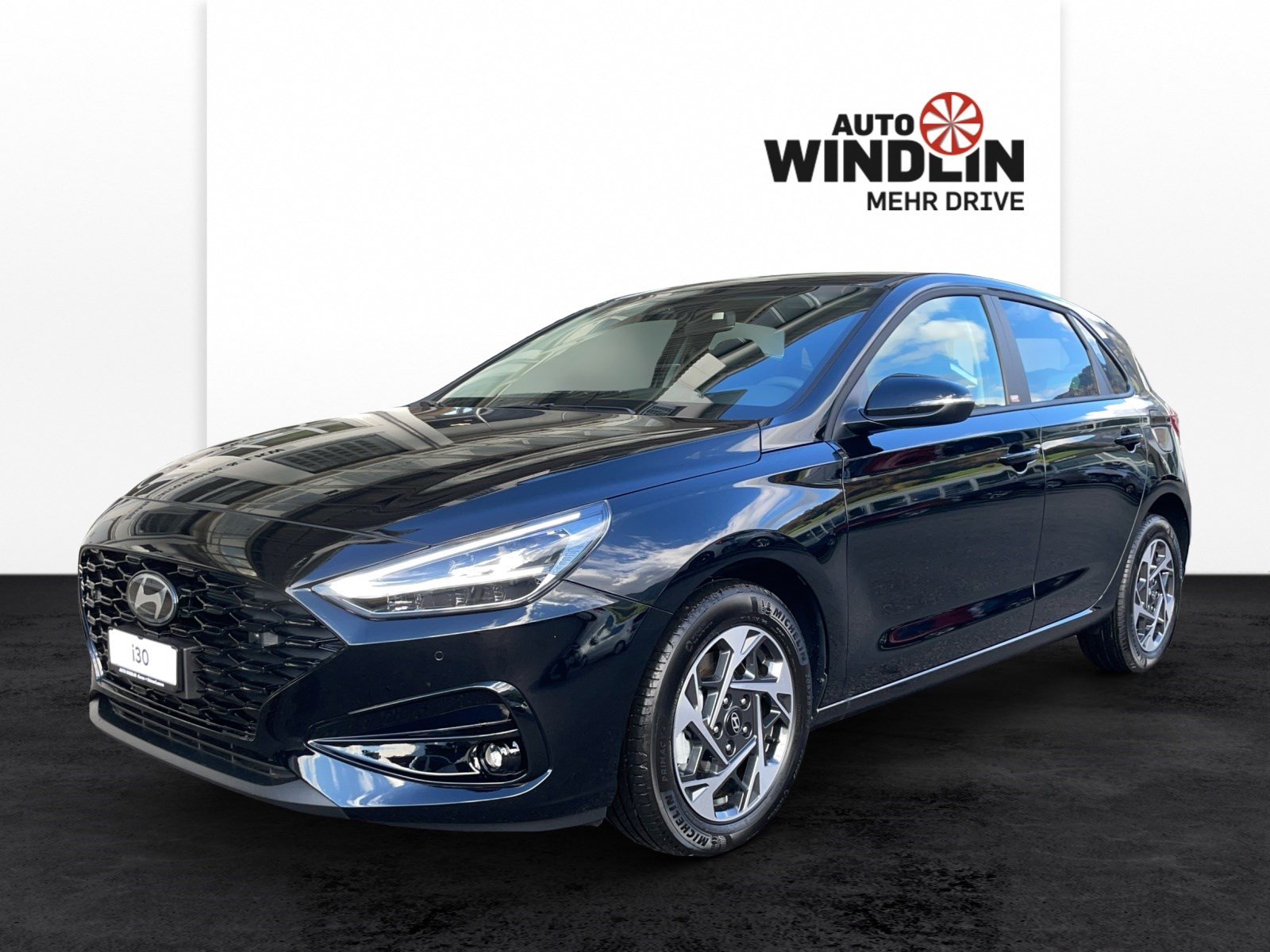 HYUNDAI i30 1.5 T-GDi Amplia MY25-showroom-element-1