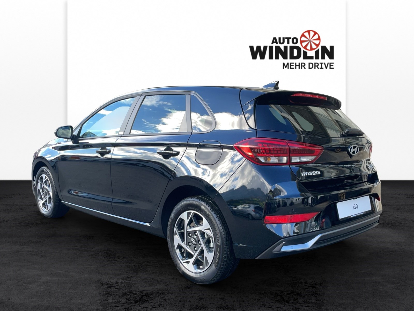 HYUNDAI i30 1.5 T-GDi Amplia MY25-showroom-element-2