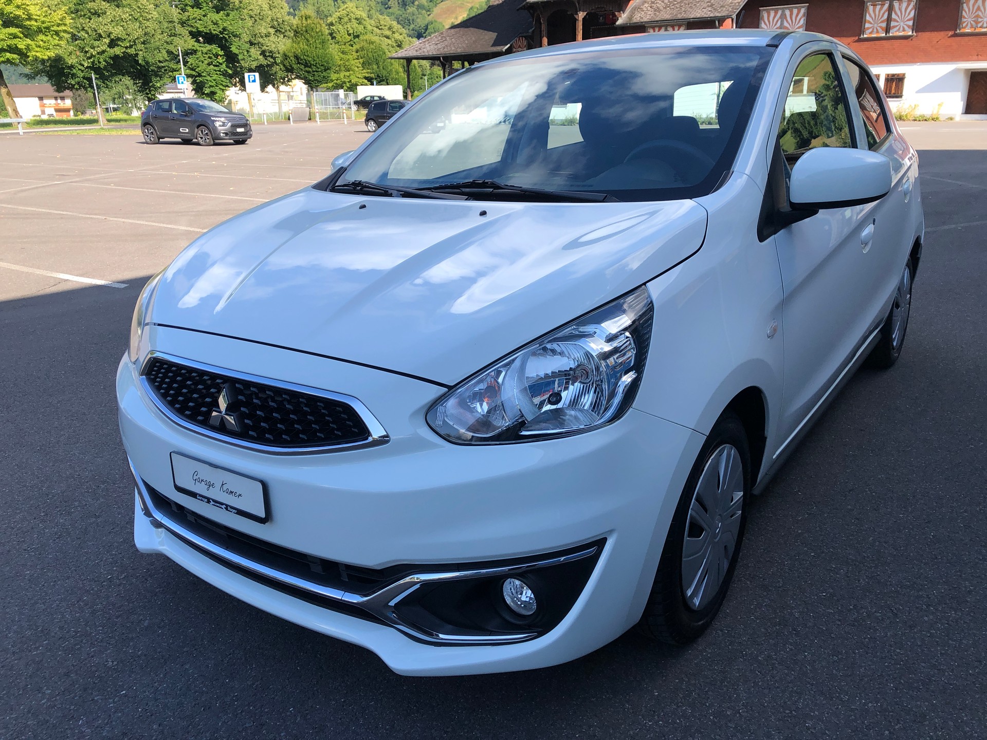 MITSUBISHI Space Star 1.0 Pure-showroom-element-1