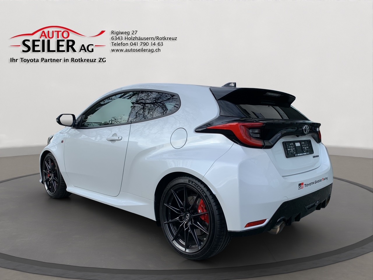 TOYOTA Yaris 1.6 GR Sport-showroom-element-2