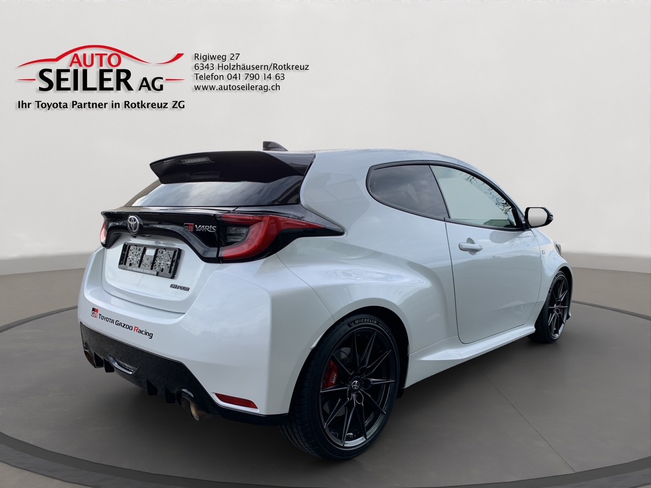 TOYOTA Yaris 1.6 GR Sport-showroom-element-3