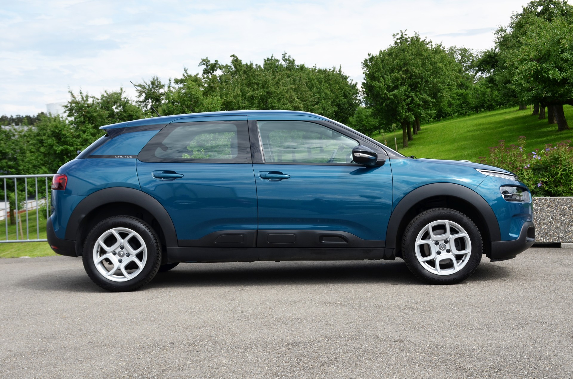 CITROEN C4 Cactus 1.5 Blue HDi Feel EAT6-image-3
