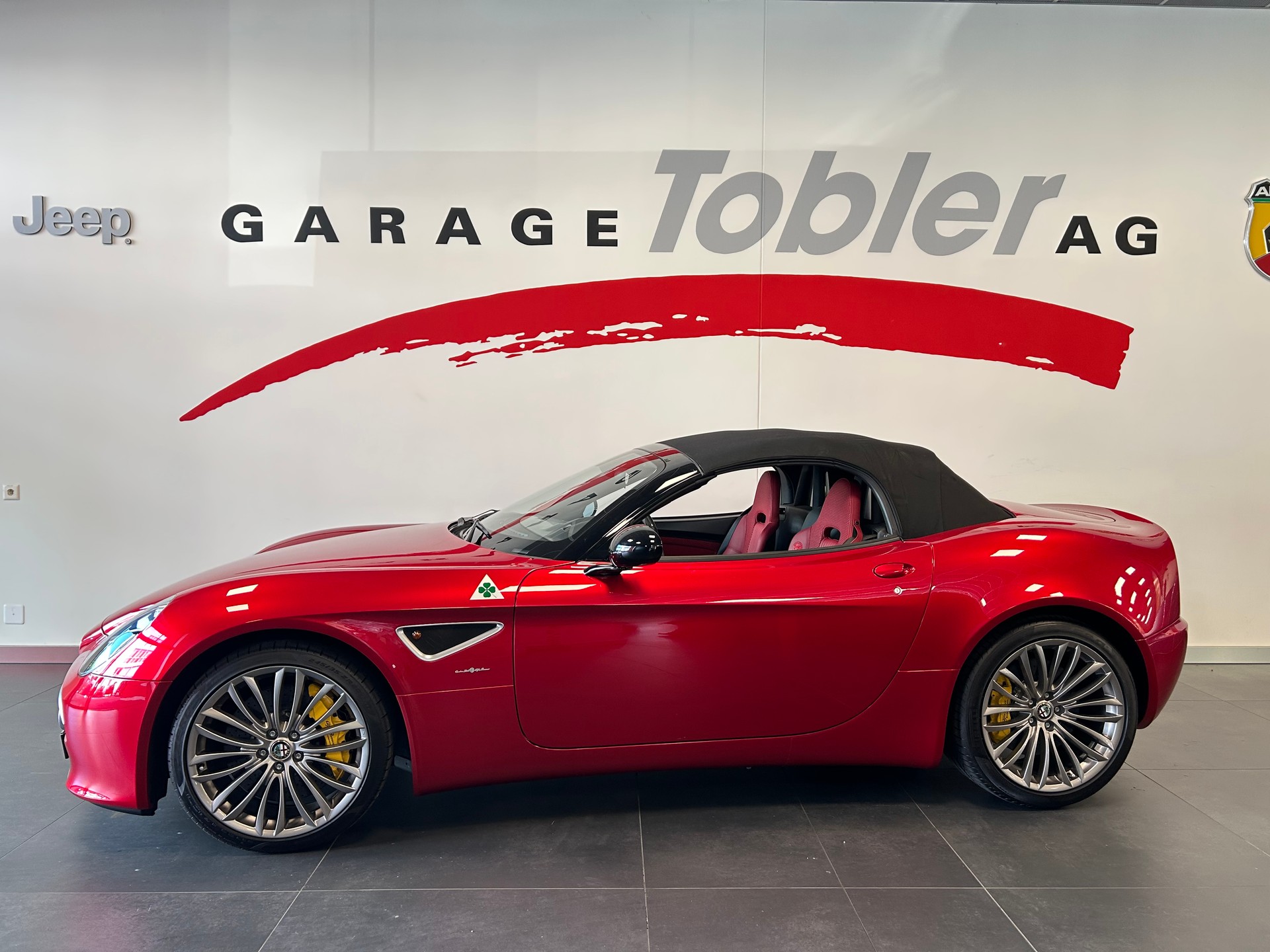 ALFA ROMEO 8C Spider-image-18