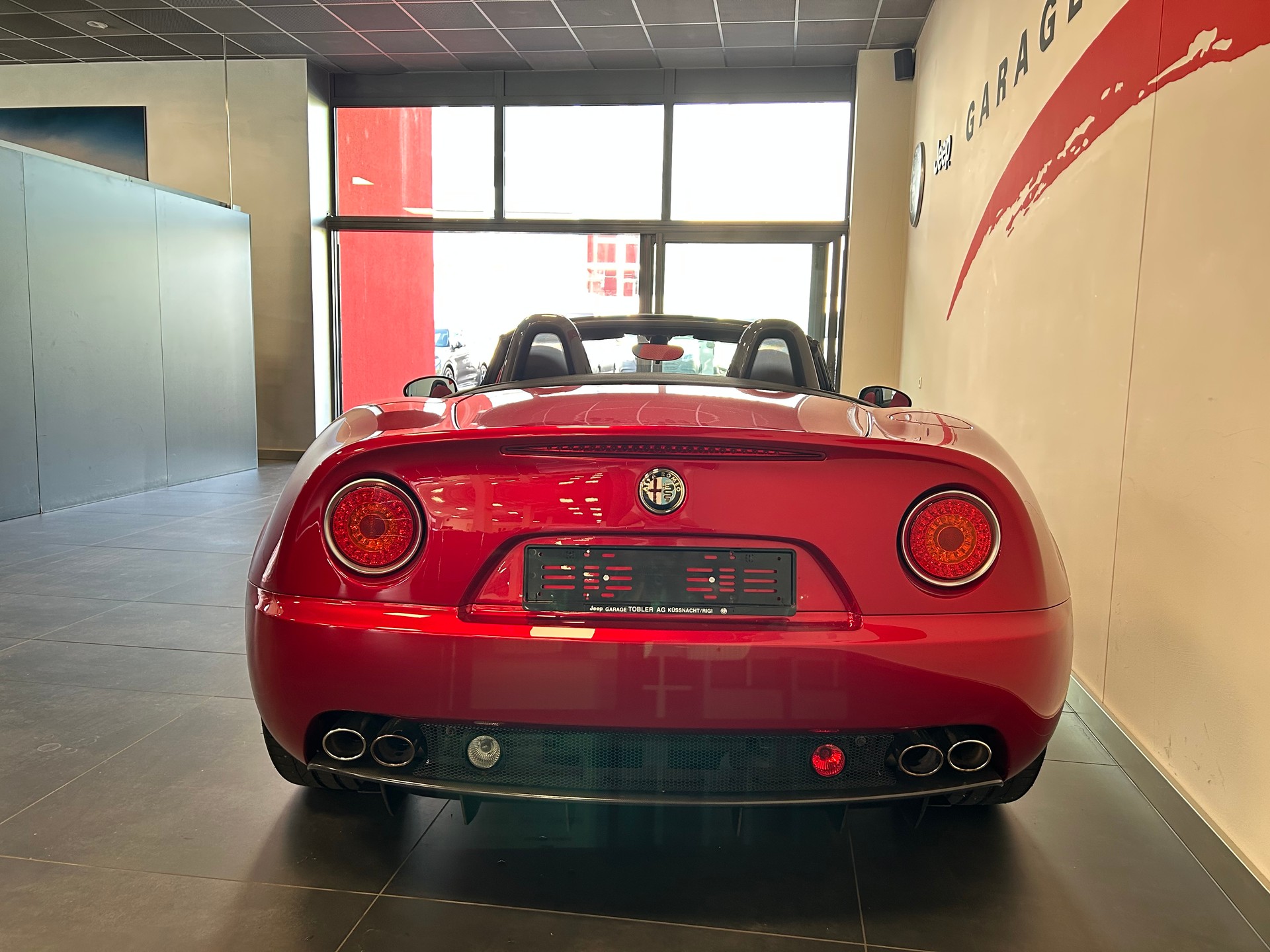 ALFA ROMEO 8C Spider-image-14