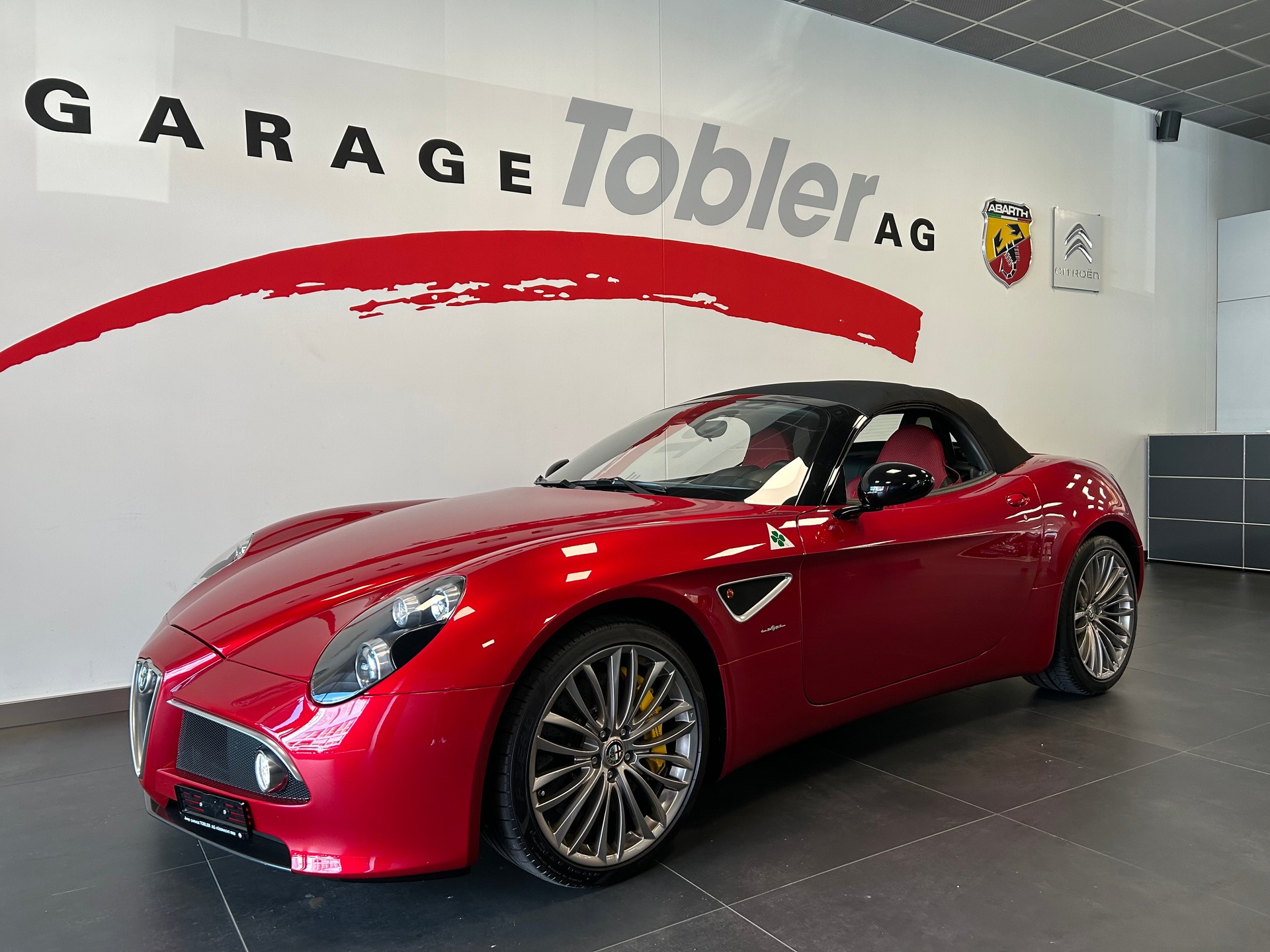 ALFA ROMEO 8C Spider-image-17
