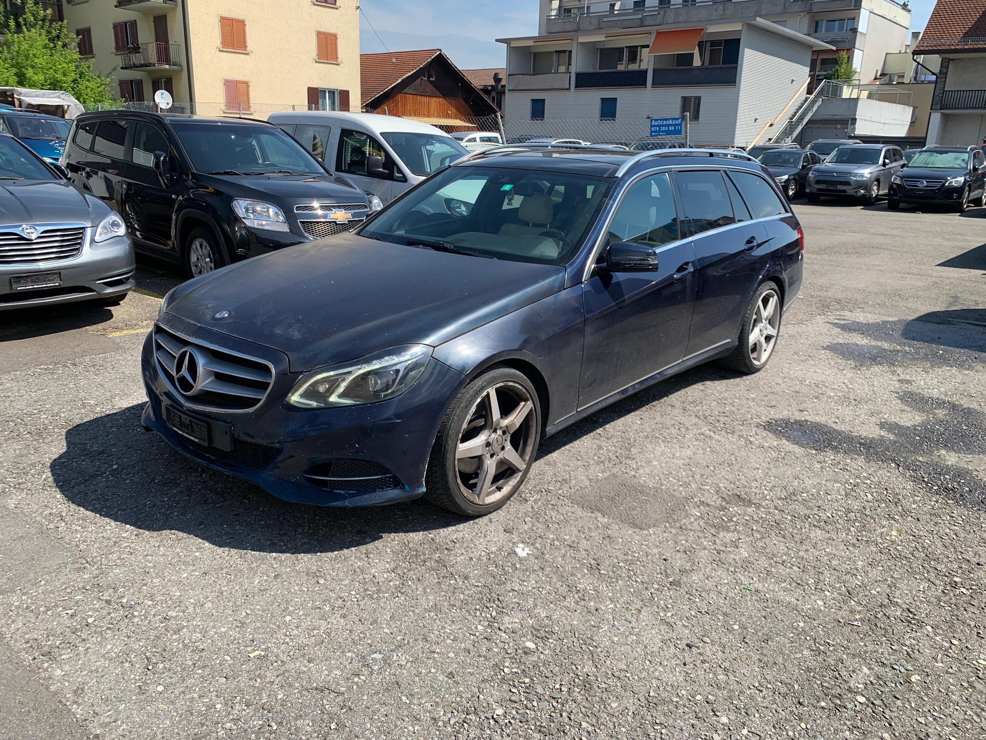 MERCEDES-BENZ E 350 BlueTEC Avantgarde 4Matic 7G-Tronic