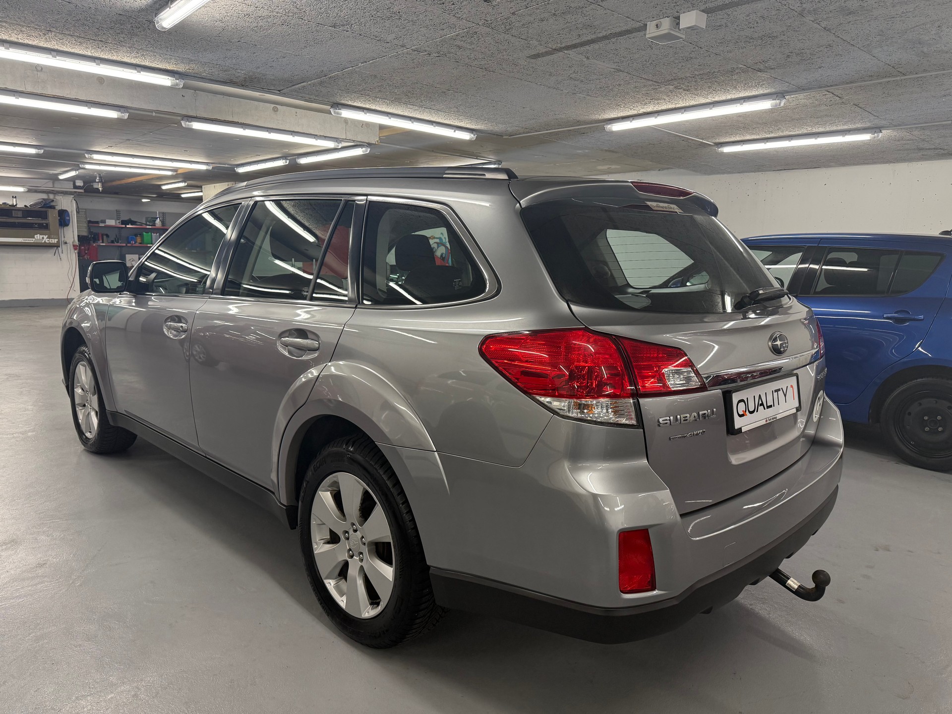 SUBARU Outback 2.5i Swiss AWD Lineartronic-showroom-element-3