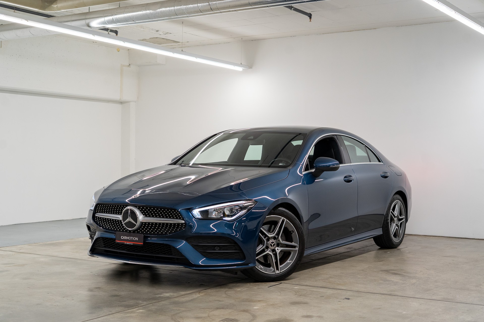 MERCEDES-BENZ CLA 200 AMG Line