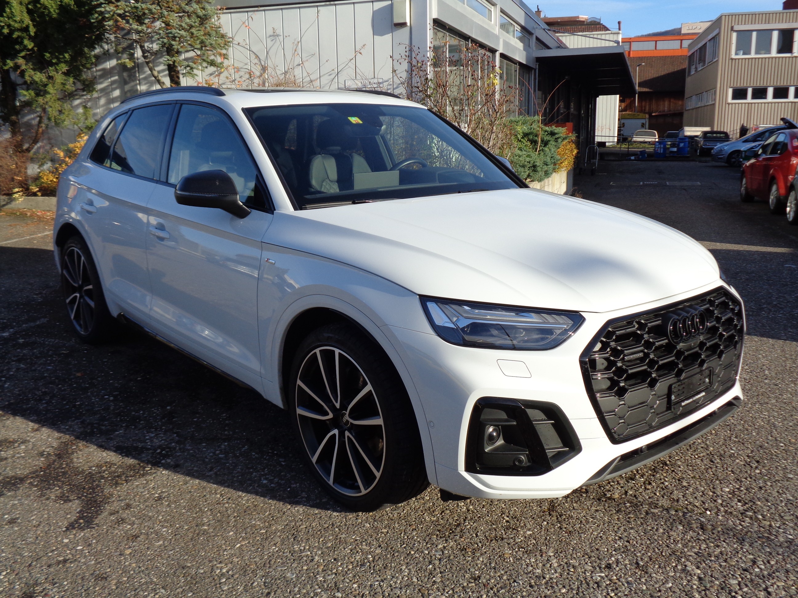 AUDI Q5 55 TFSI (SUV / Gelndewagen)