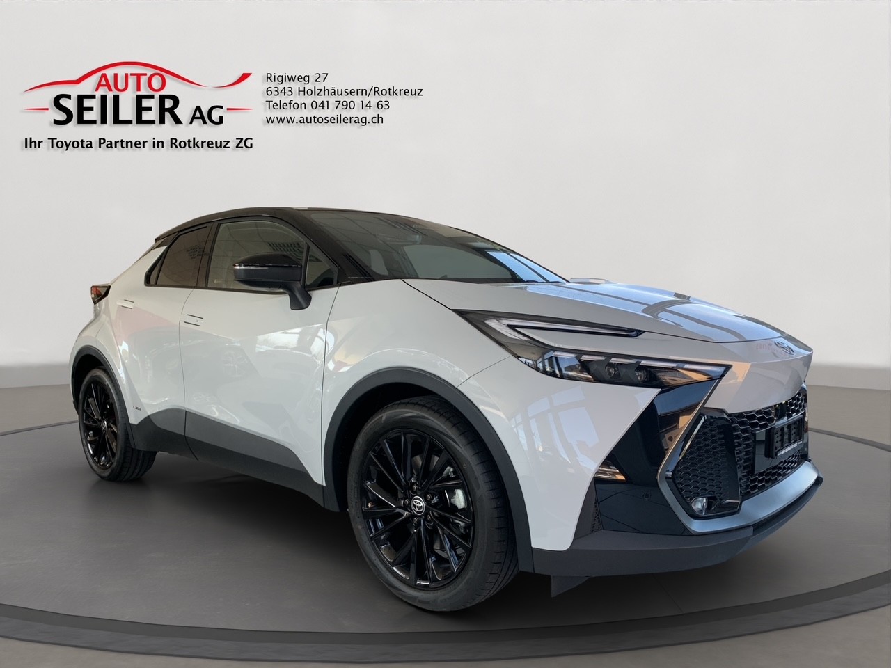 TOYOTA C-HR 2.0 HSD CVT GR Sport 4WD-showroom-element-1
