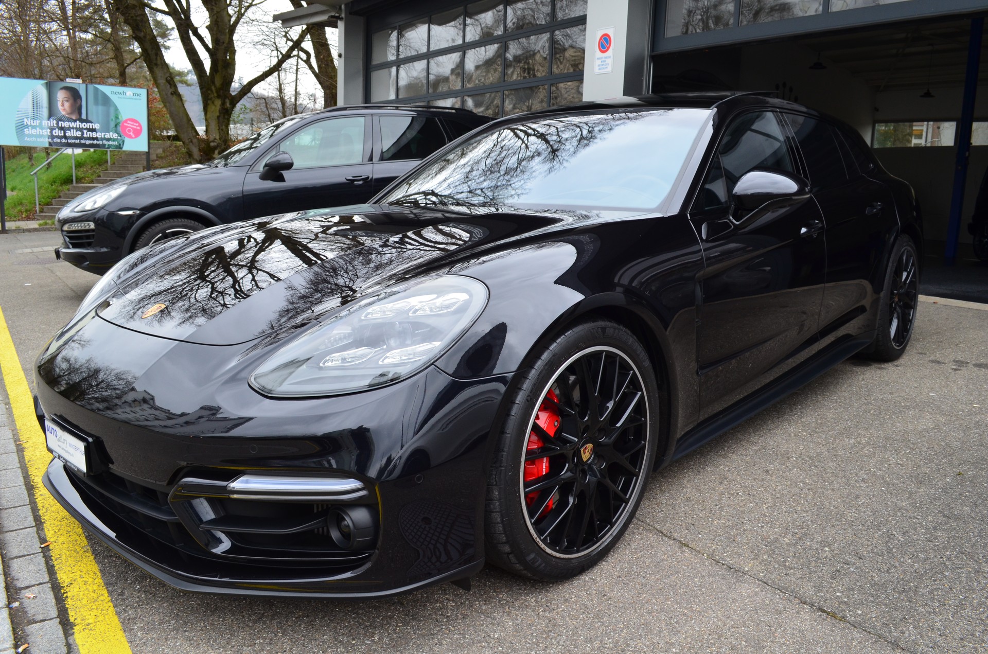 PORSCHE Panamera GTS Sport Turismo PDK **Facelift**-showroom-element-3