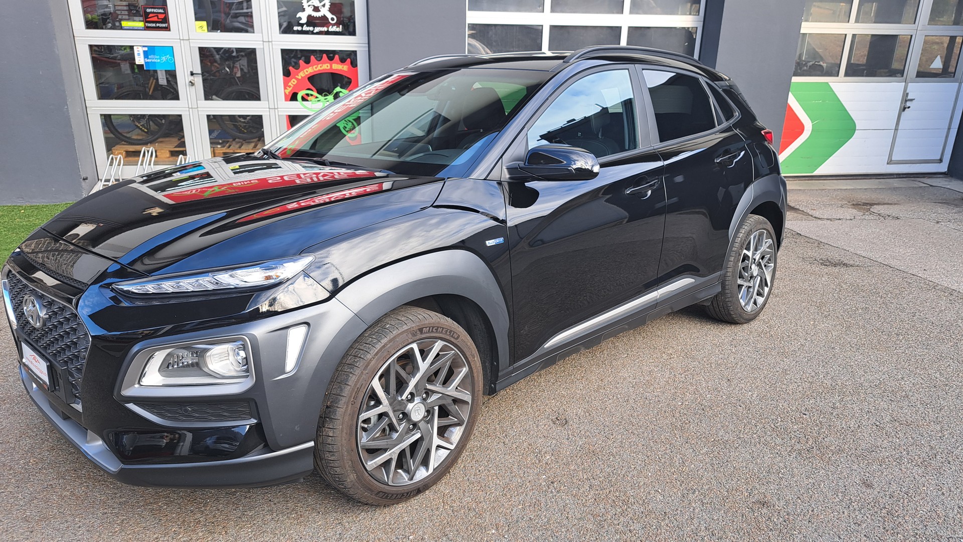 HYUNDAI Kona 1.6 GDi HEV Vertex DCT-image-4