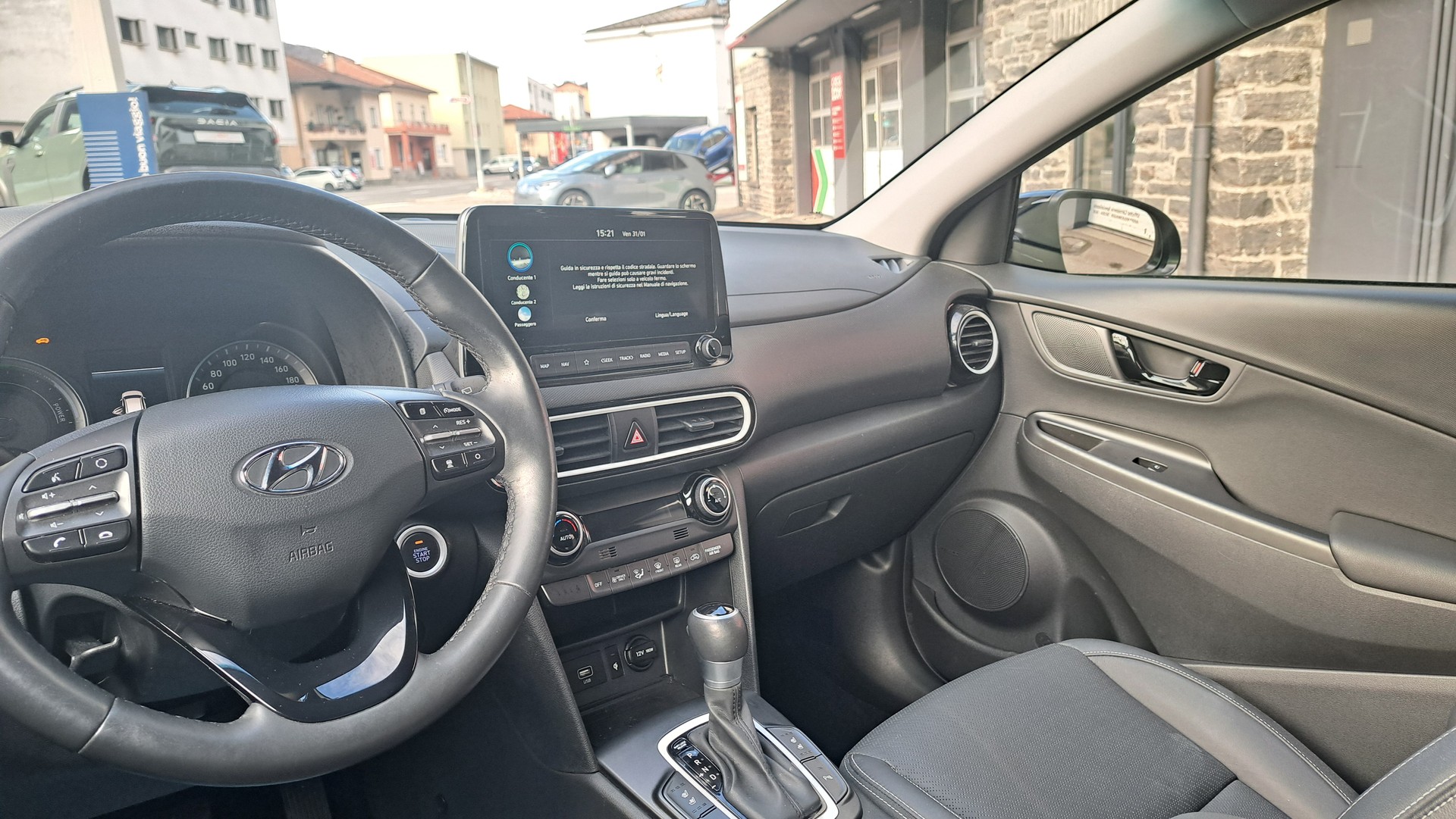 HYUNDAI Kona 1.6 GDi HEV Vertex DCT-image-15