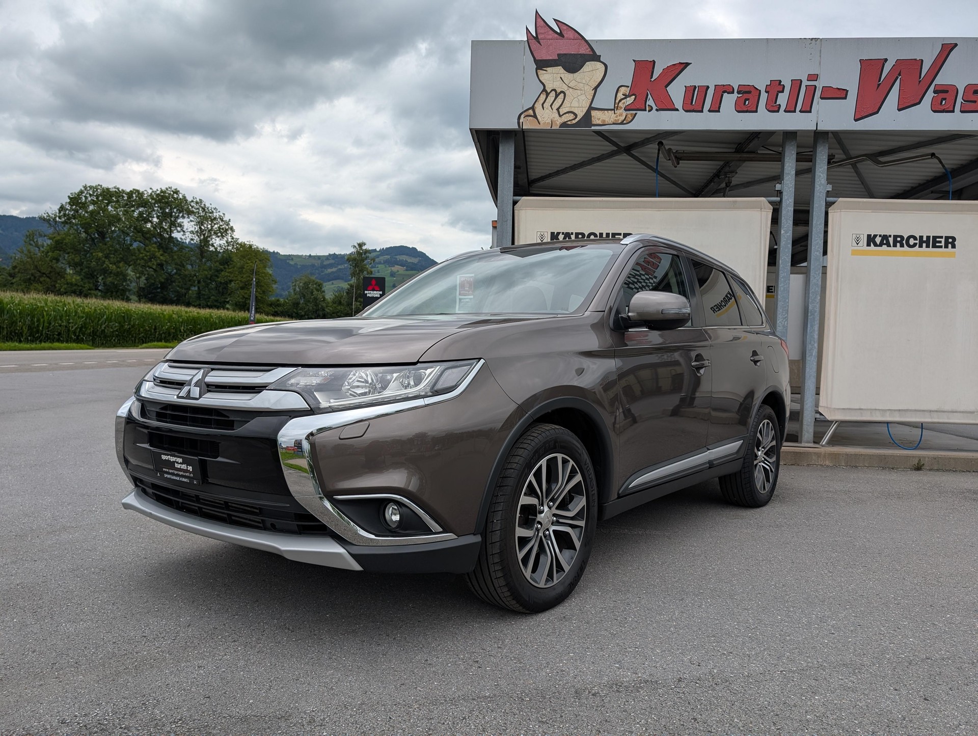 MITSUBISHI Outlander 2.2 DID Style Edition 7-Sitzer