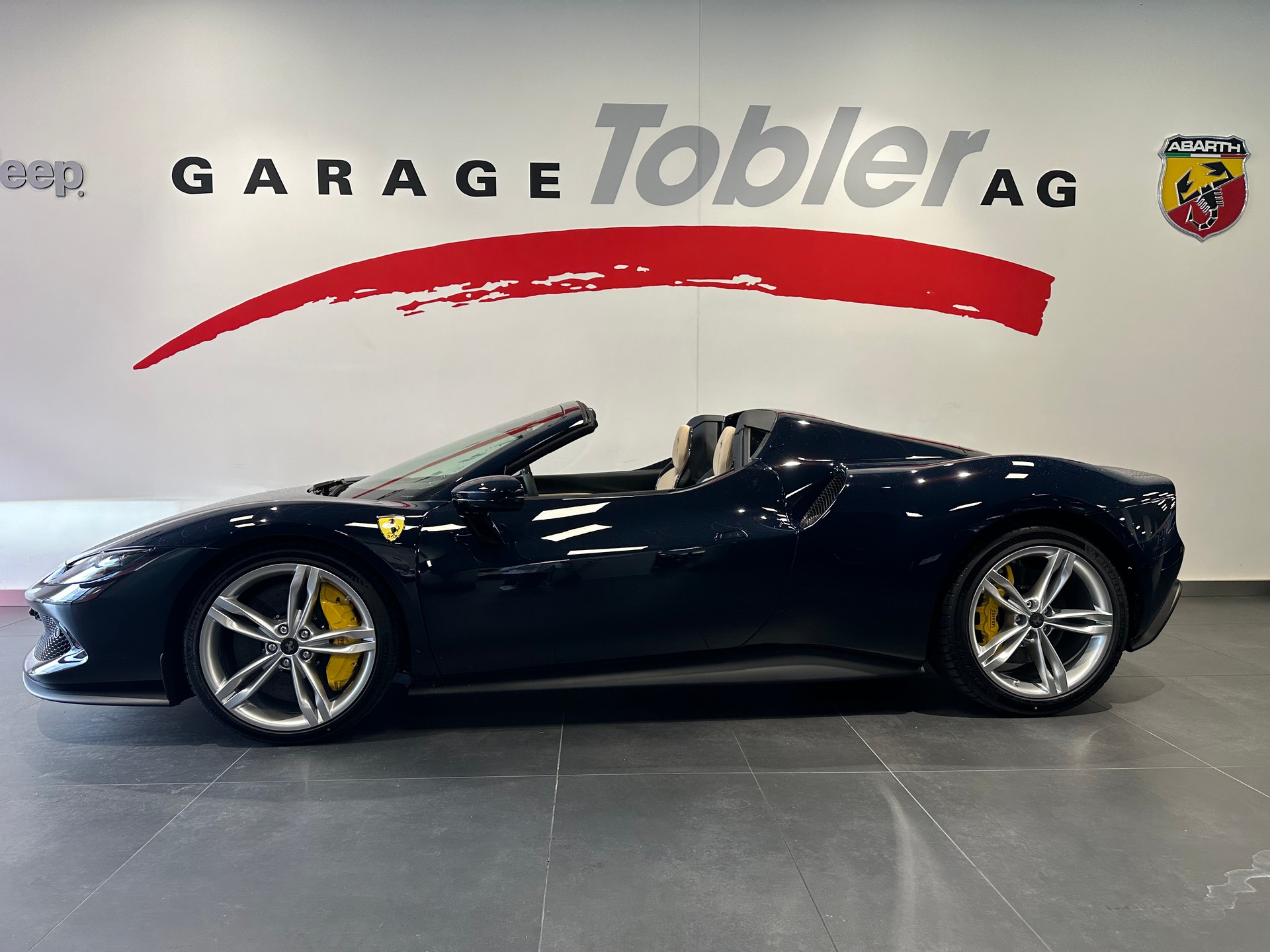FERRARI 296 GTS-image-0