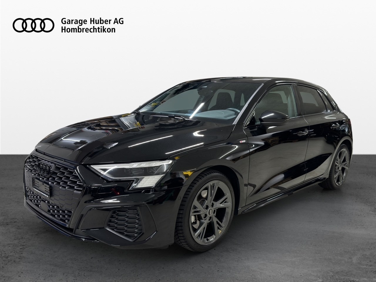 AUDI A3 Sportback 40 TFSI S line quattro