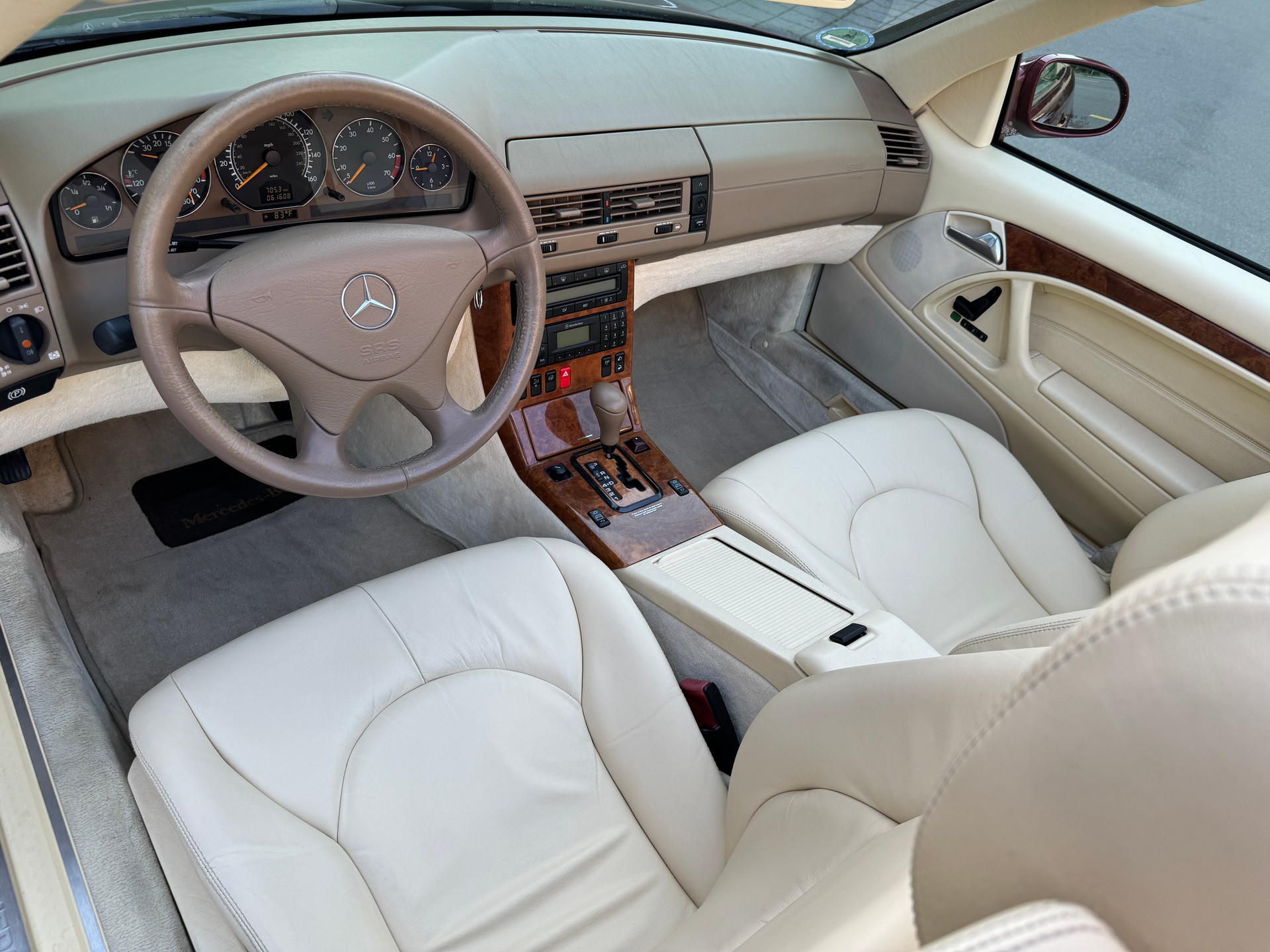 MERCEDES-BENZ SL 500 Automatic-image-9
