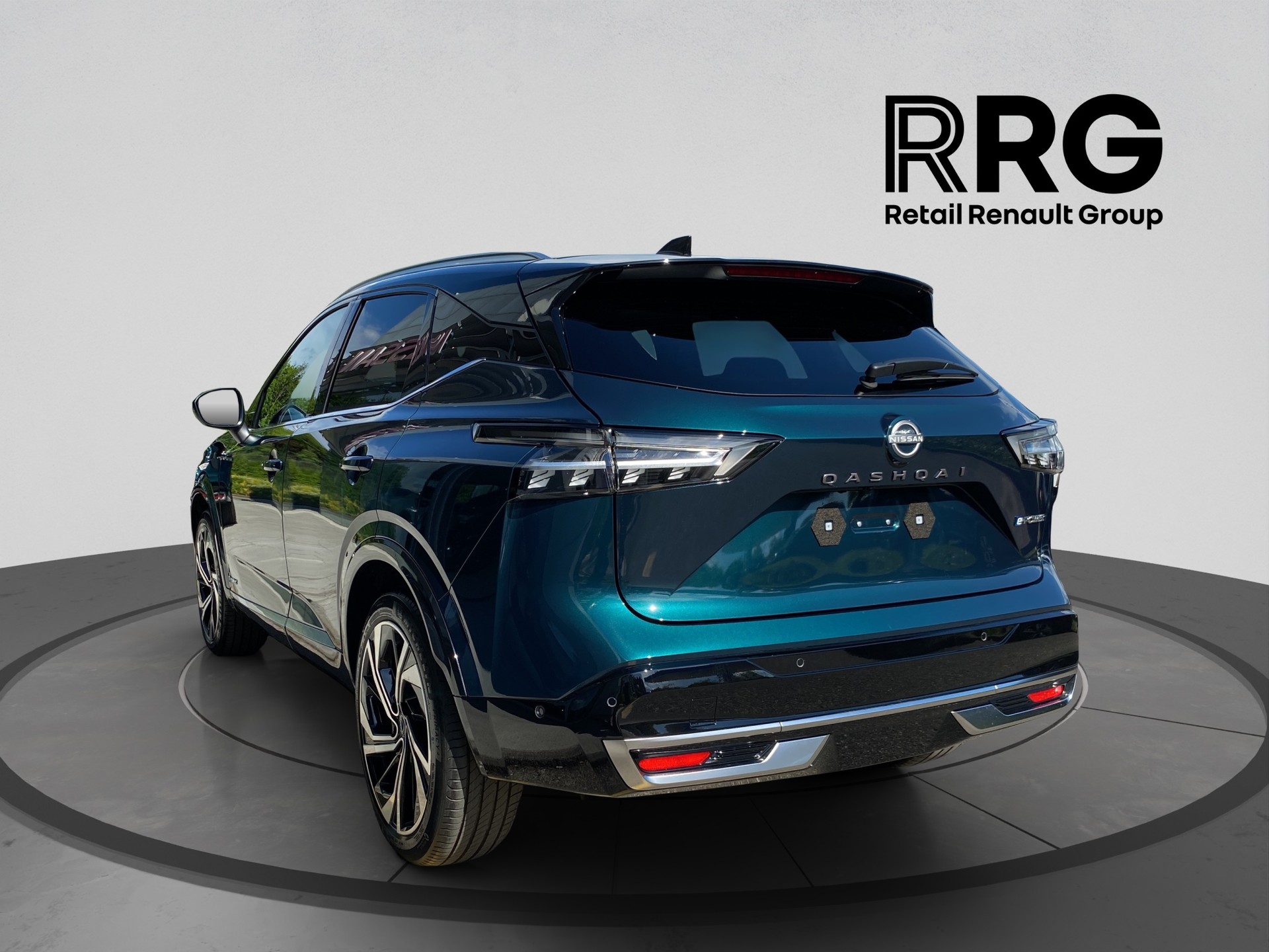 NISSAN Qashqai 1.5 VC-T e-Power Tekna+-showroom-element-3