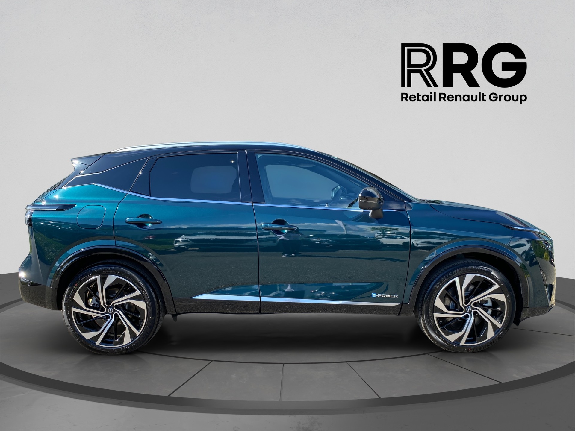 NISSAN Qashqai 1.5 VC-T e-Power Tekna+-showroom-element-1