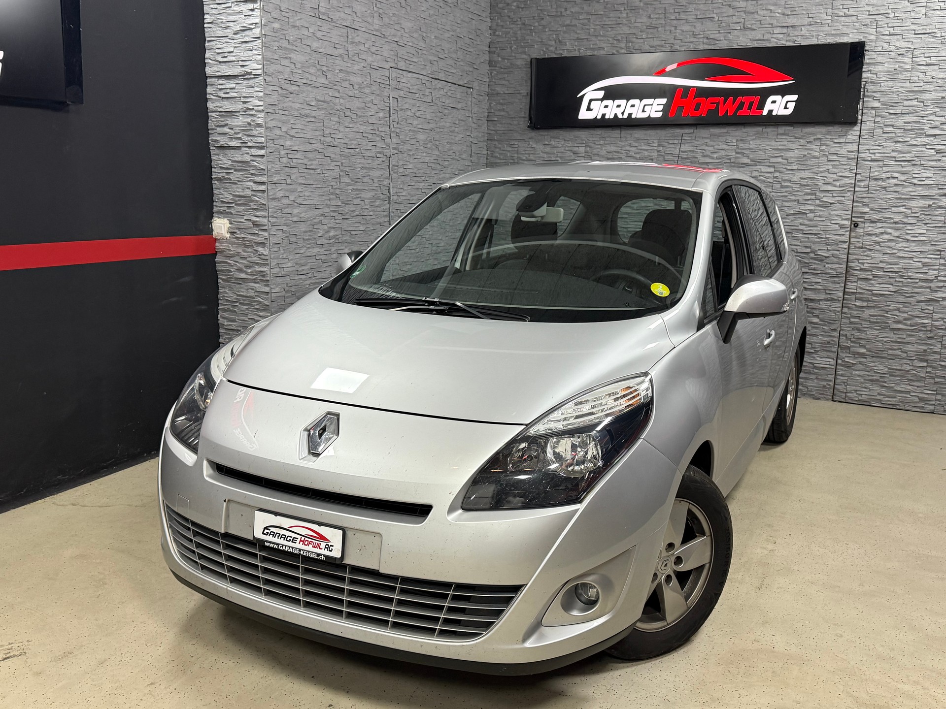 RENAULT Grand Scénic 1.4 16V Turbo Dynamique