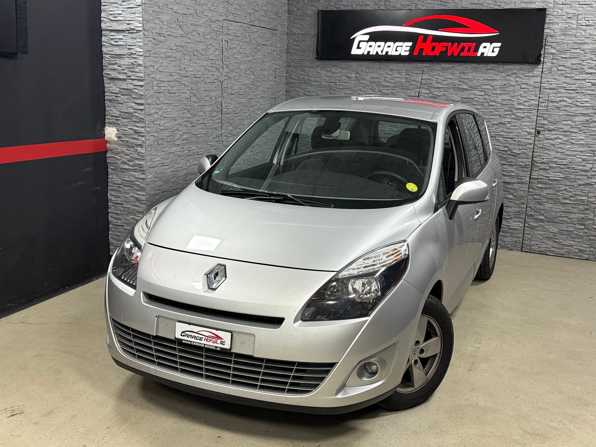 RENAULT Grand Scénic 1.4 16V Turbo Dynamique-showroom-element-2