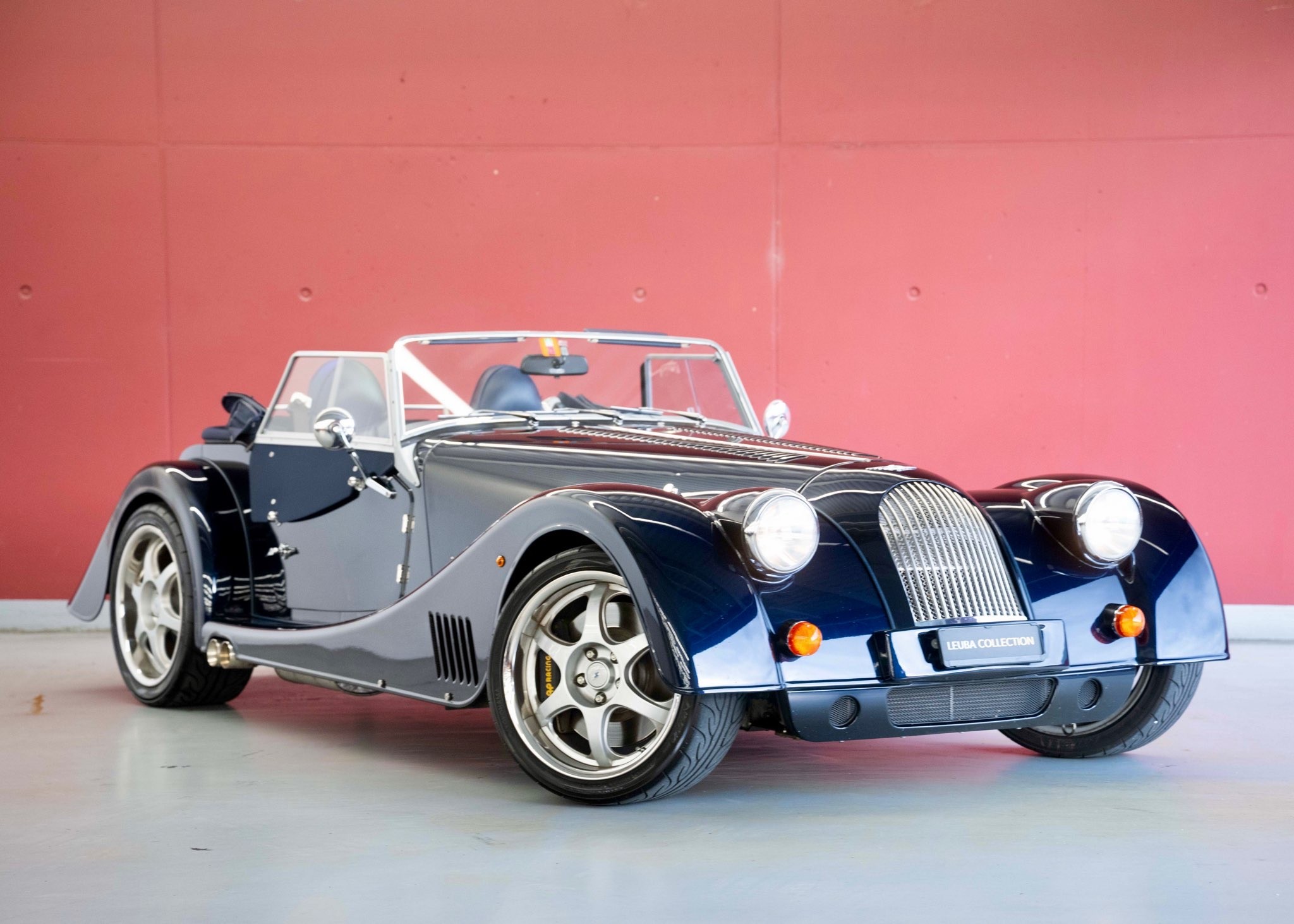 Photo MORGAN  Plus 8 4.8 V8 Manual transmission (1 of 70)