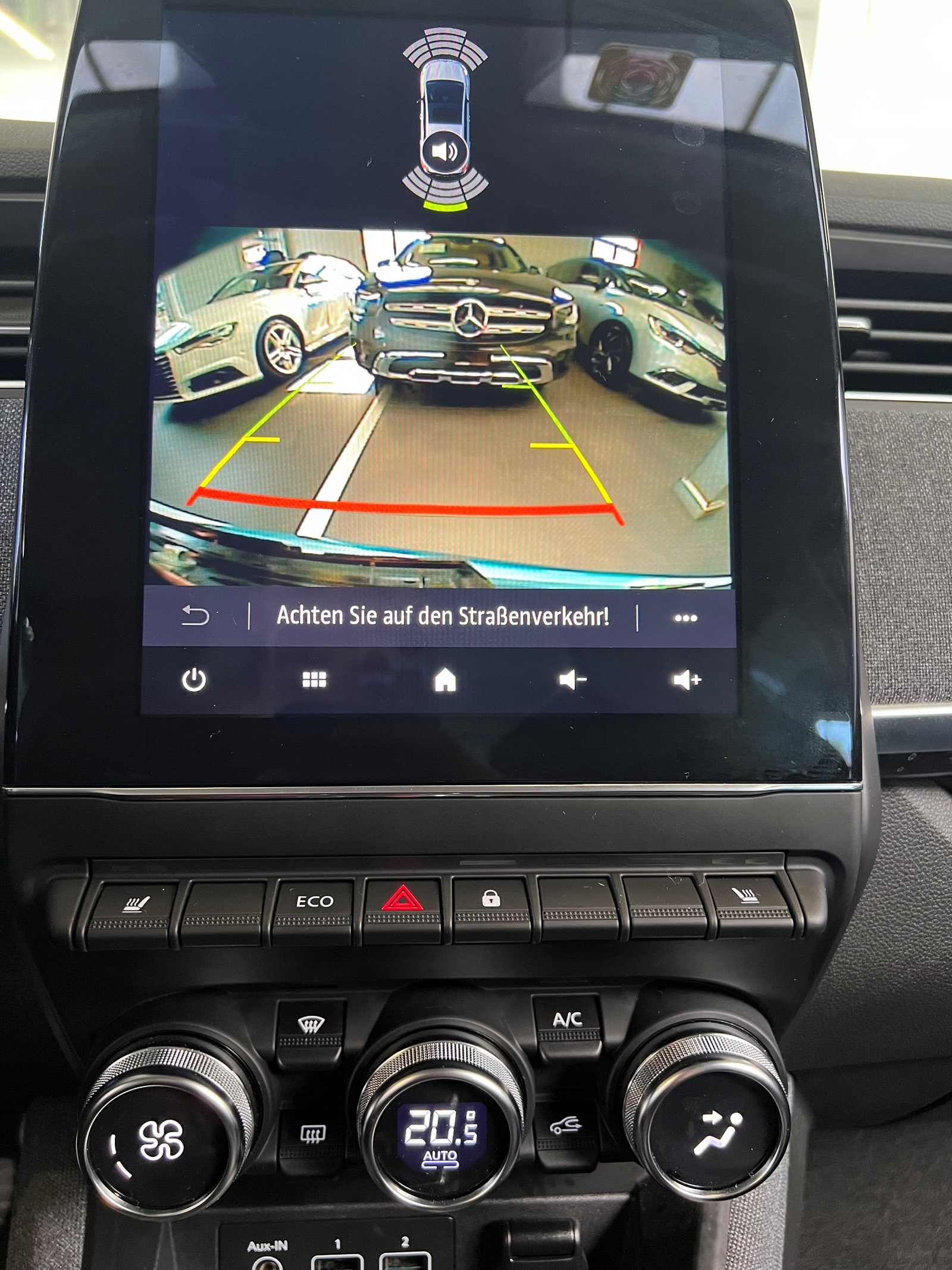 RENAULT Zoe Intens R135 (Batterie Miete)-image-6