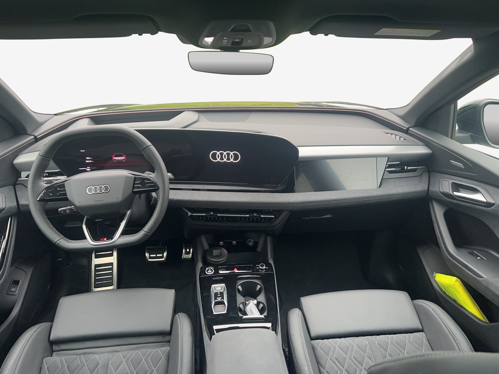 AUDI Q6 e-tron quattro-image-8