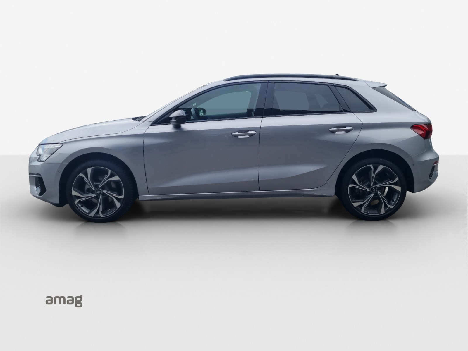 AUDI A3 Sportback 35 TFSI advanced-showroom-element-1