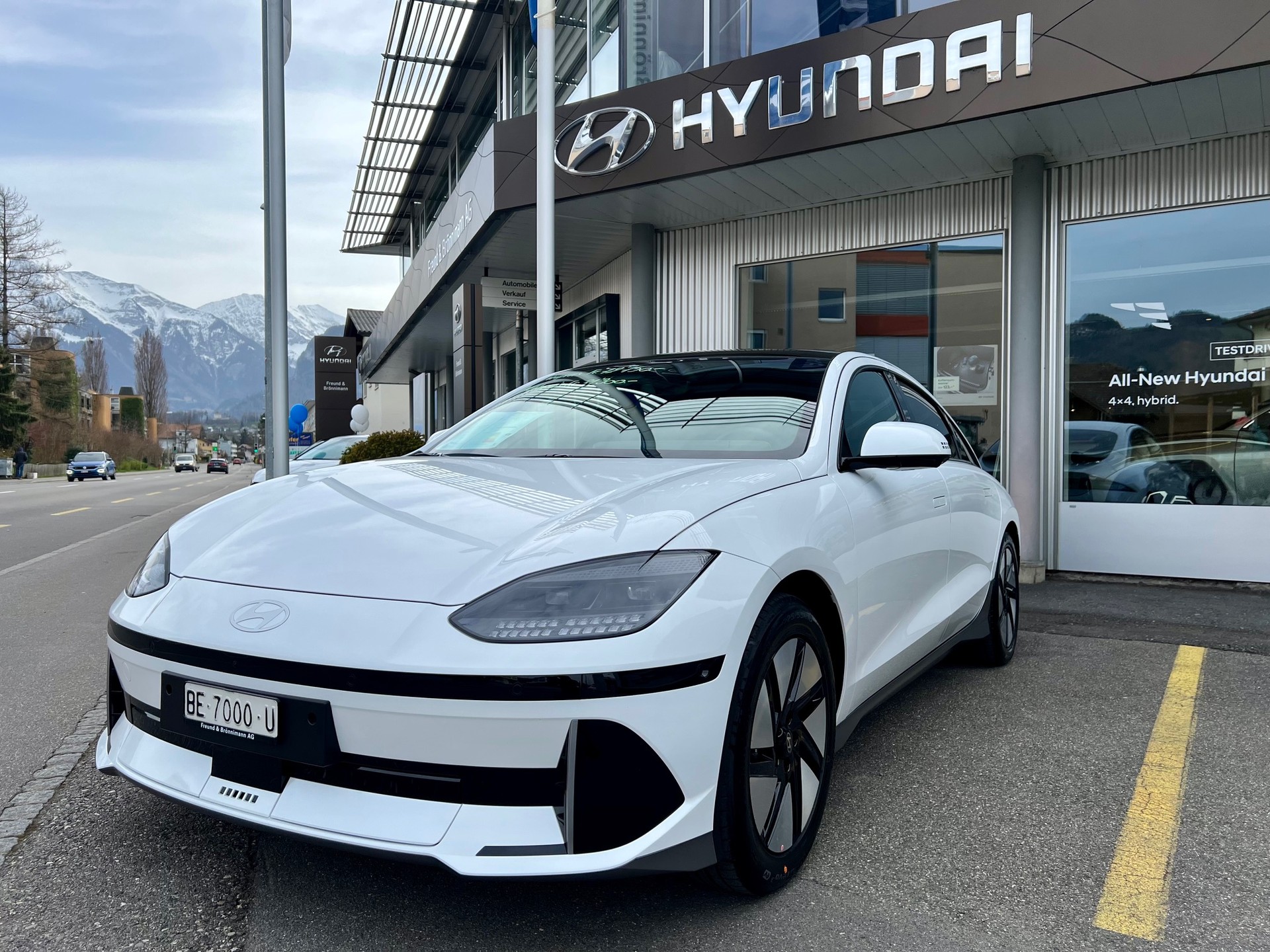 HYUNDAI Ioniq 6 77kWh Launch Edition 4WD