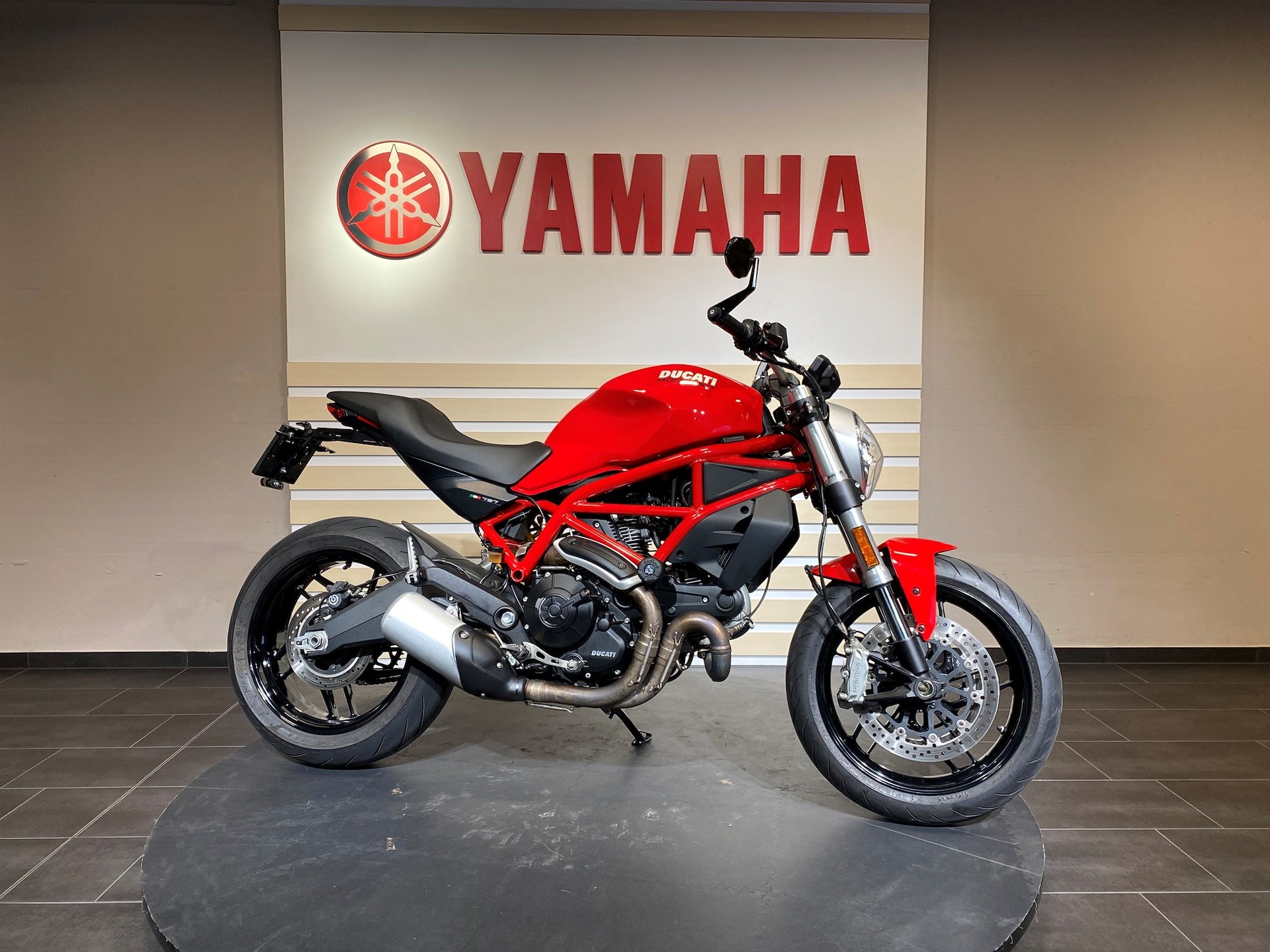 Vendo Ducati Monster 797 Usato Ducati Monster 797 Usata A Trento Per €