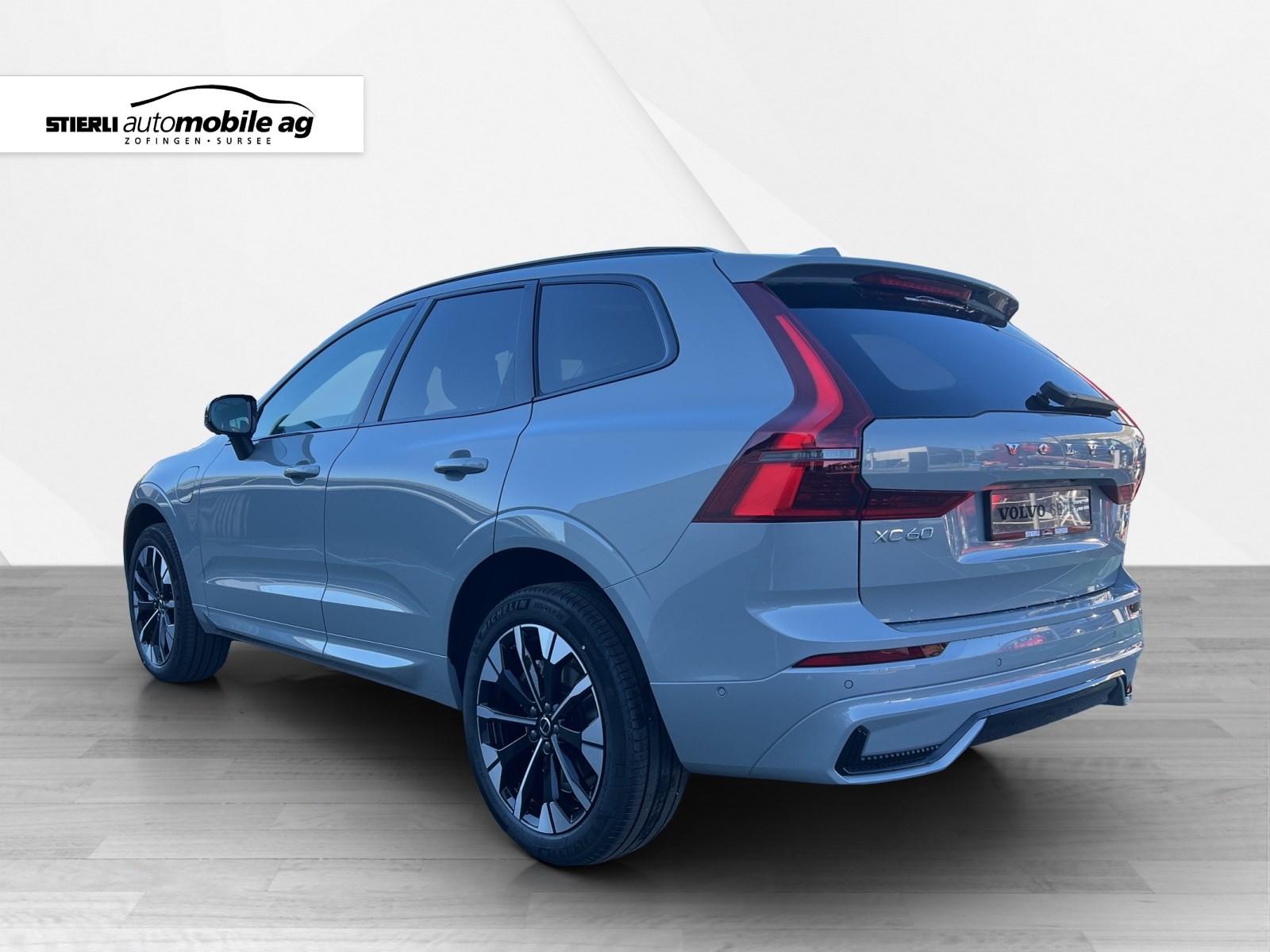 VOLVO XC60 2.0 T6 TE Plus Dark eAWD-image-6