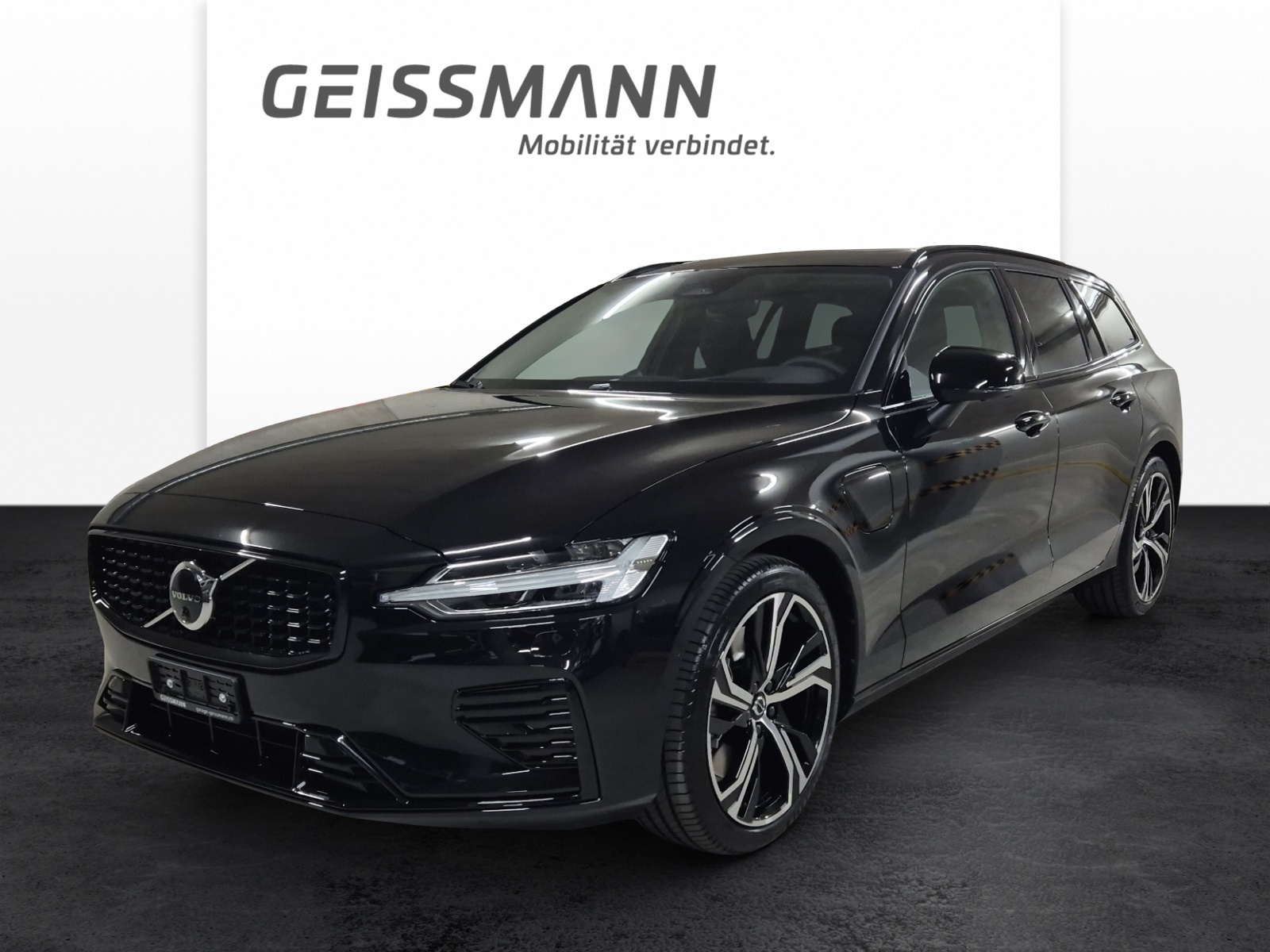 VOLVO V60 2.0 T8 TE Ultra Dark eAWD