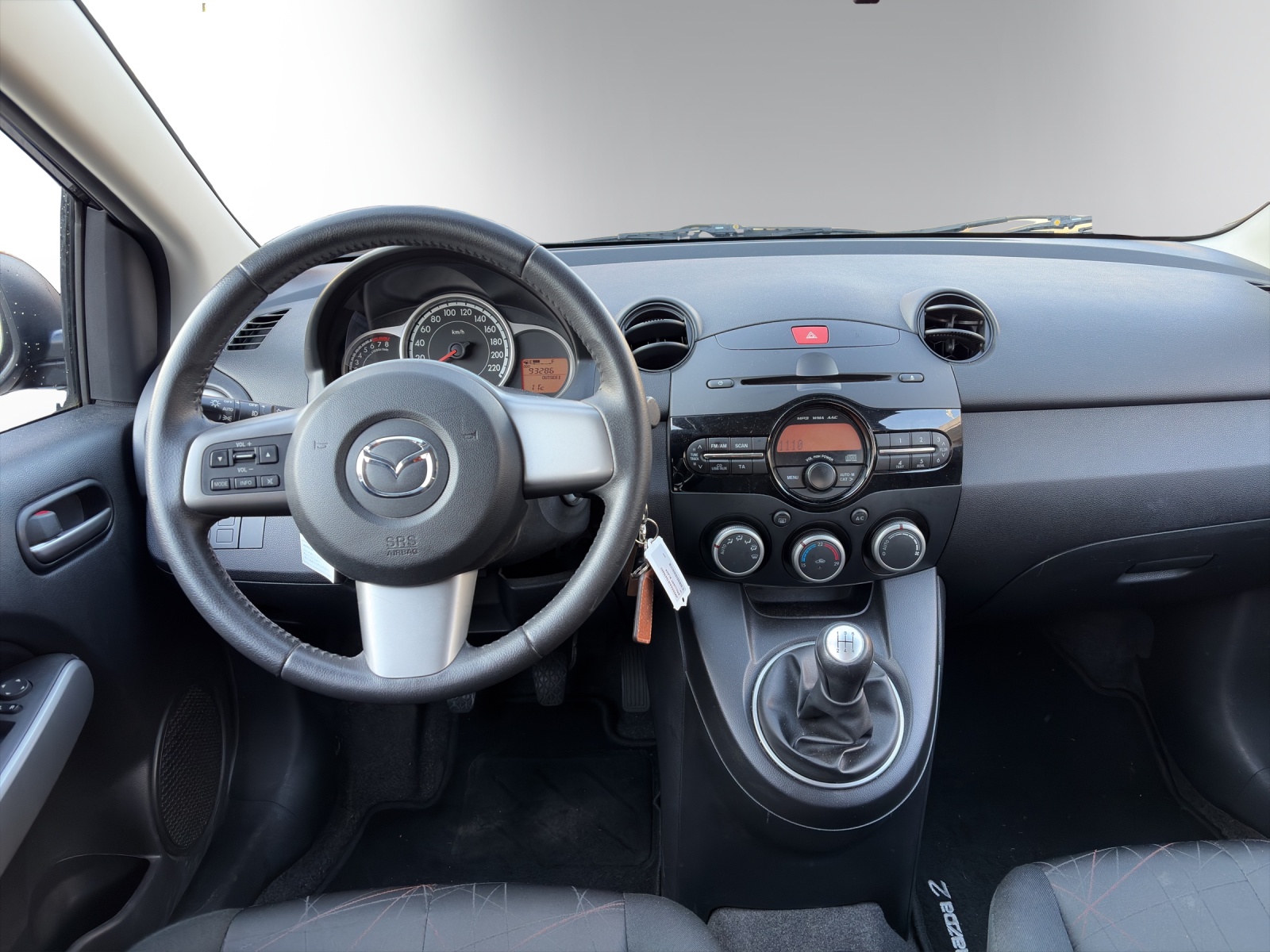 Image MAZDA 2 2 1.3i 16V EXCLUSIVE