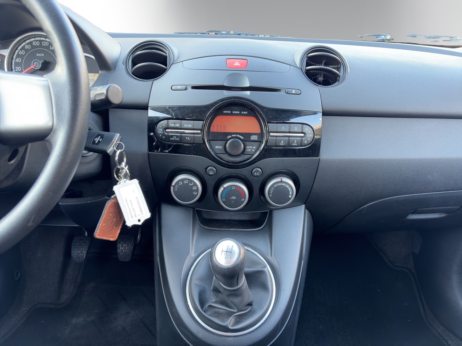 Image MAZDA 2 2 1.3i 16V EXCLUSIVE